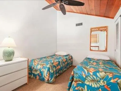 Bed in Kanaloa at Kona by OUTRIGGER