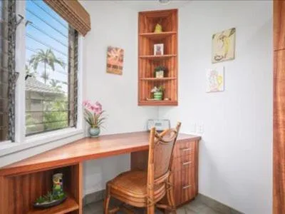 Seating area in Kanaloa at Kona by OUTRIGGER