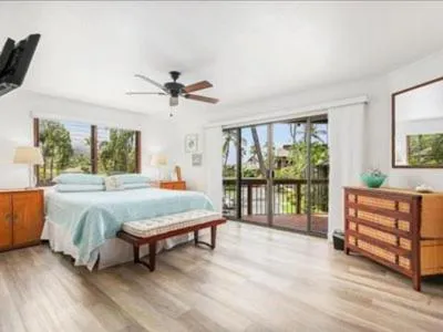 Bed in Kanaloa at Kona by OUTRIGGER