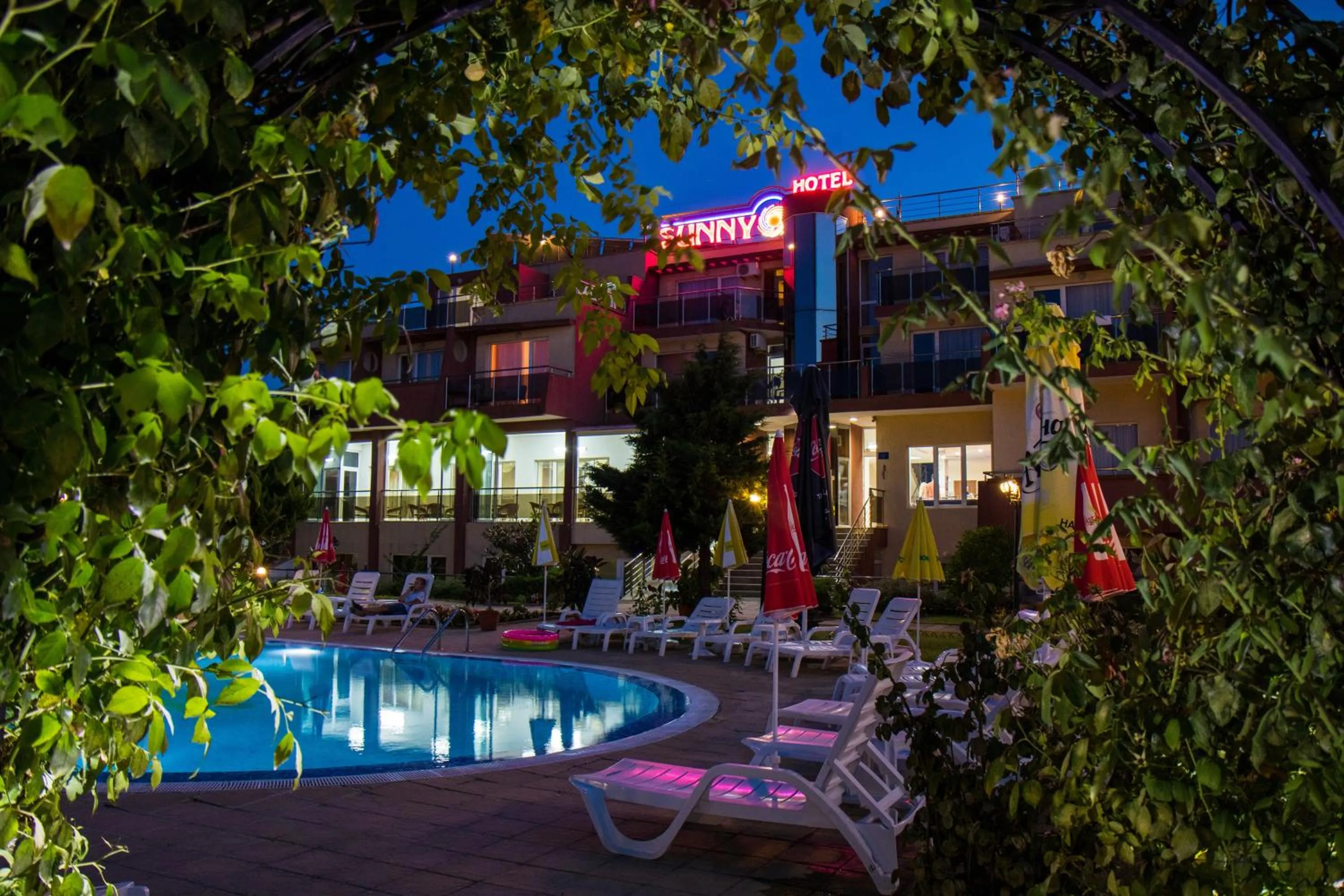 Hotel Sunny
