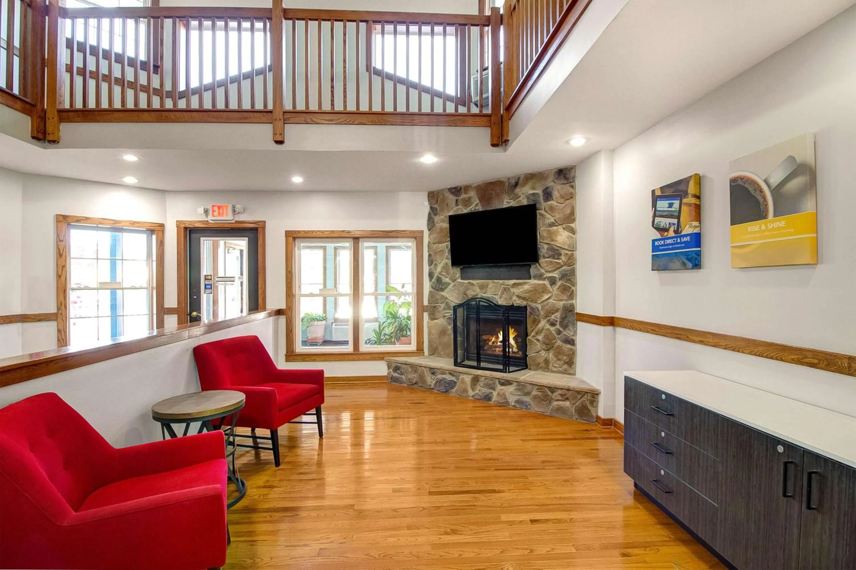 Lobby or reception in Motel 6-Front Royal, VA