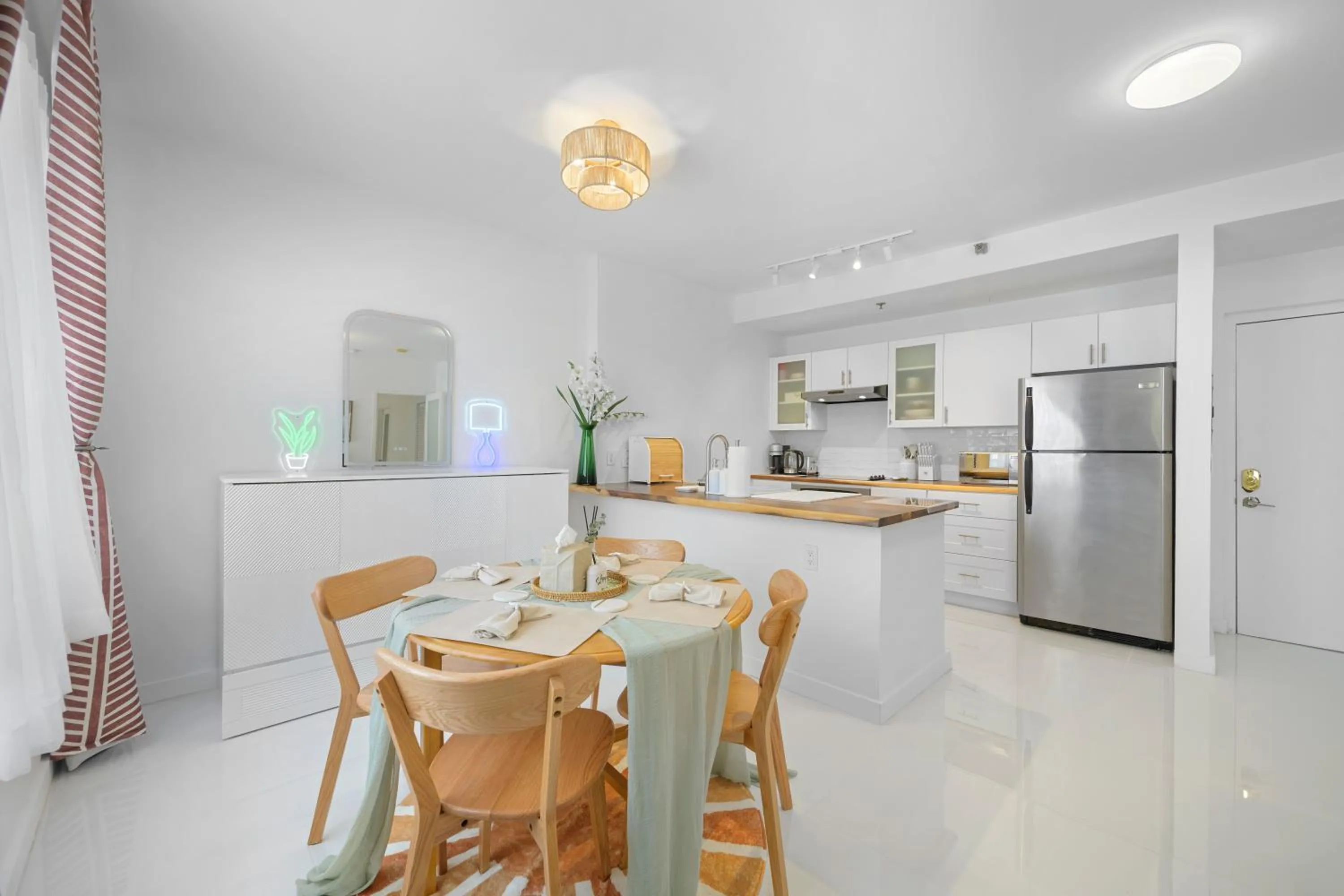 Kitchen or kitchenette in Sage on Ocean Drive Apartments