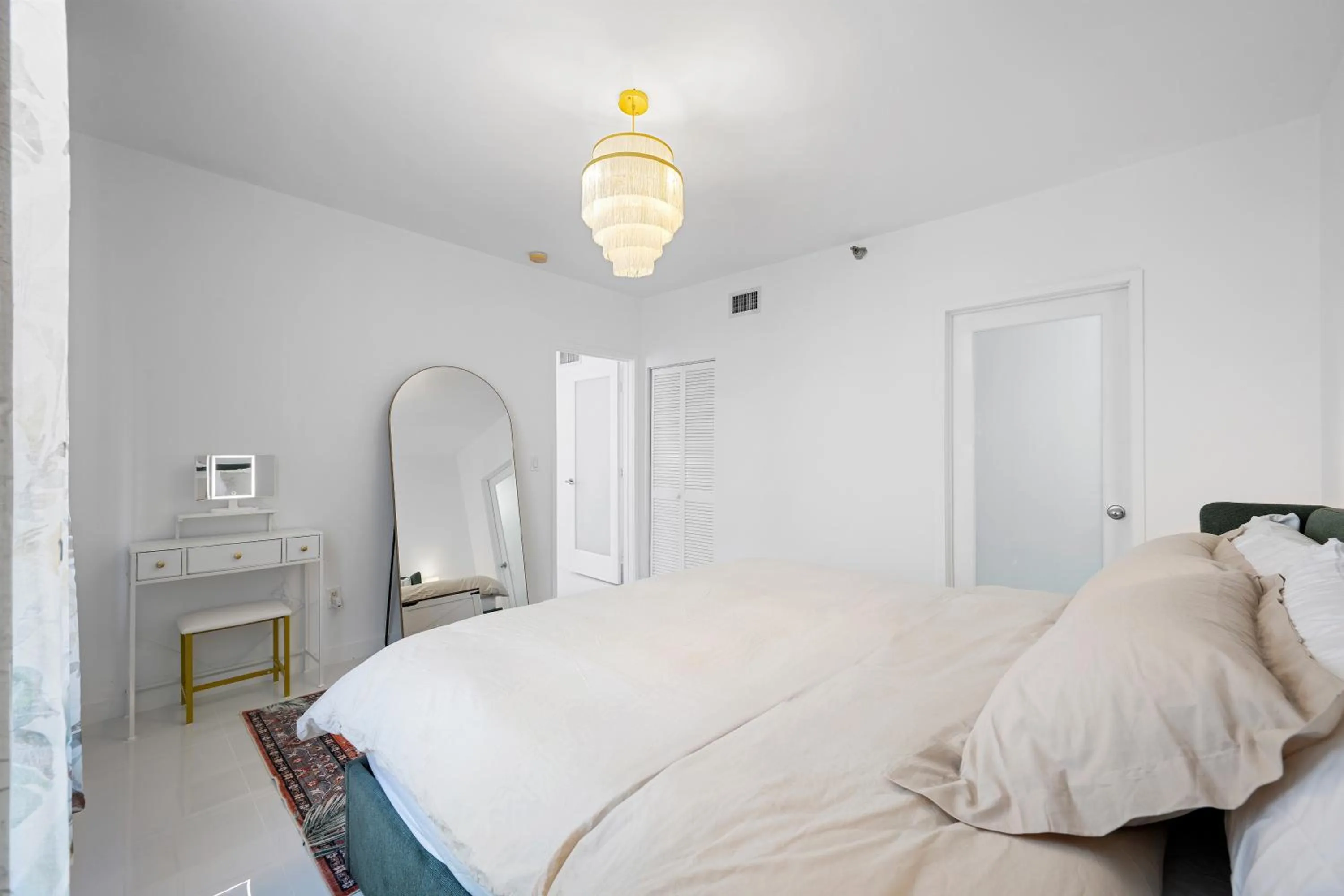 Bed in Sage on Ocean Drive Apartments