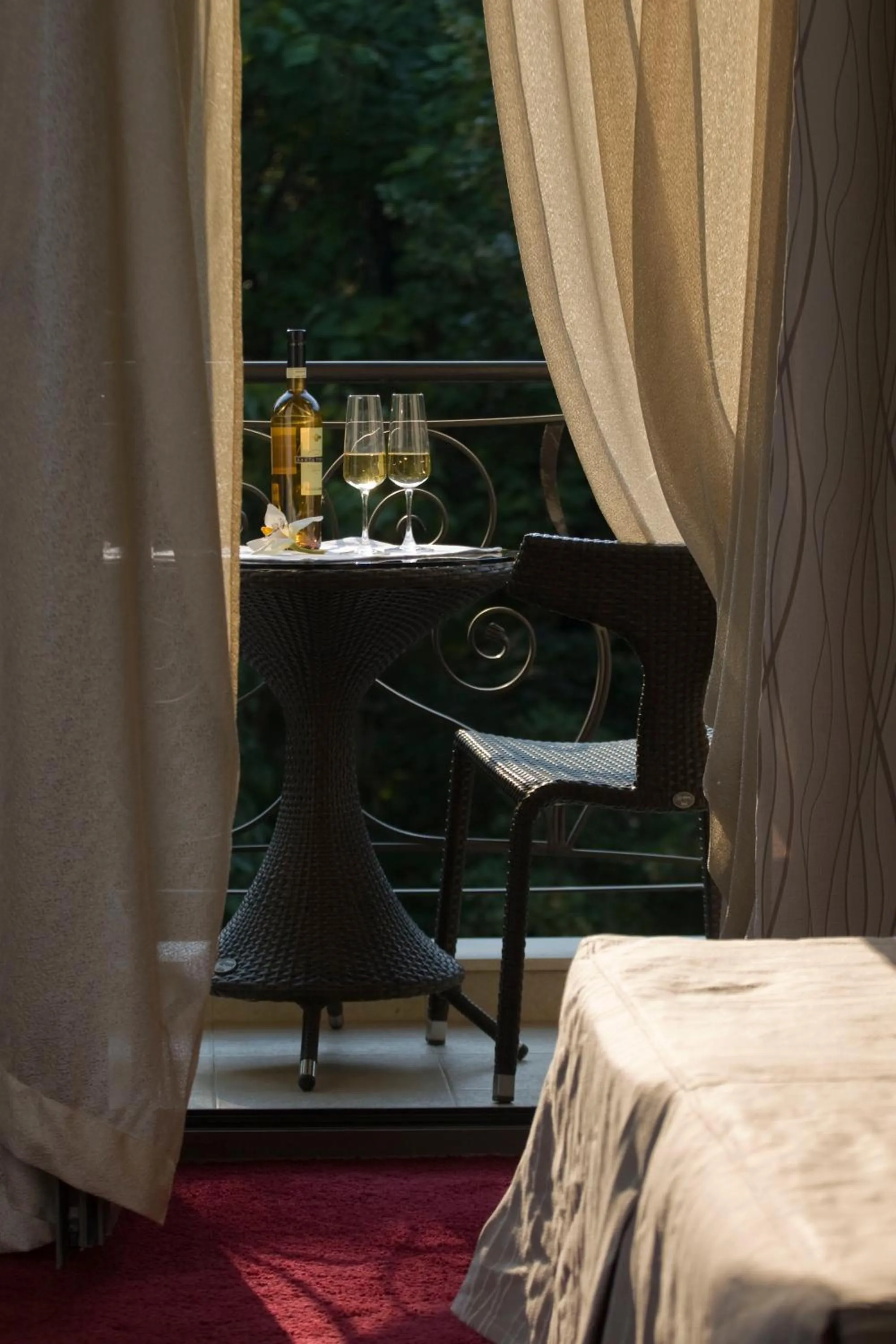 Bedroom, Bed in Famous House