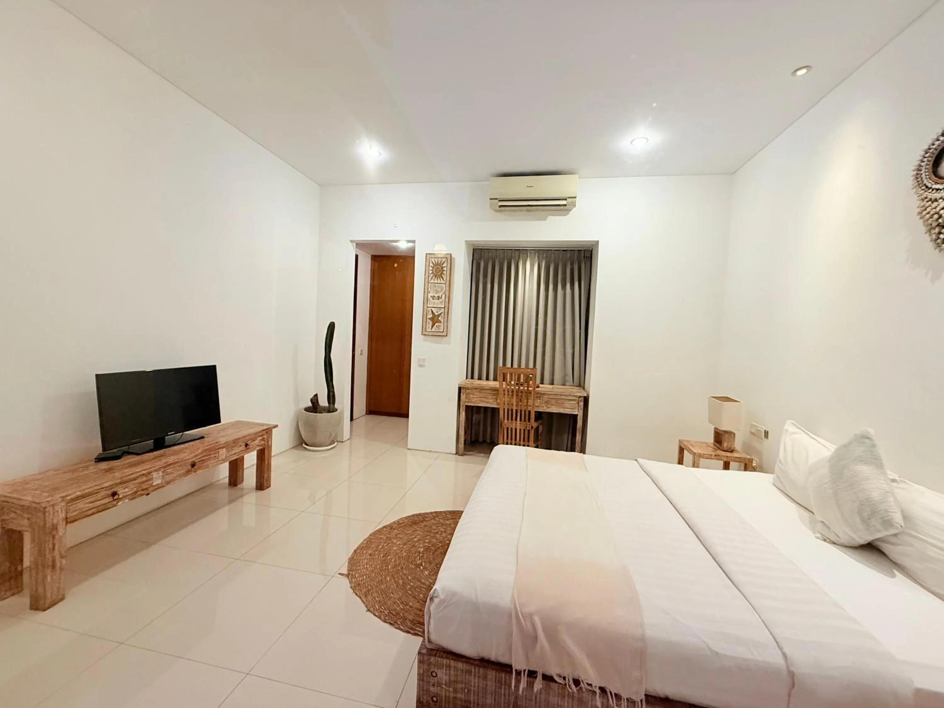 Bedroom, Bed in Villa Kim Seminyak