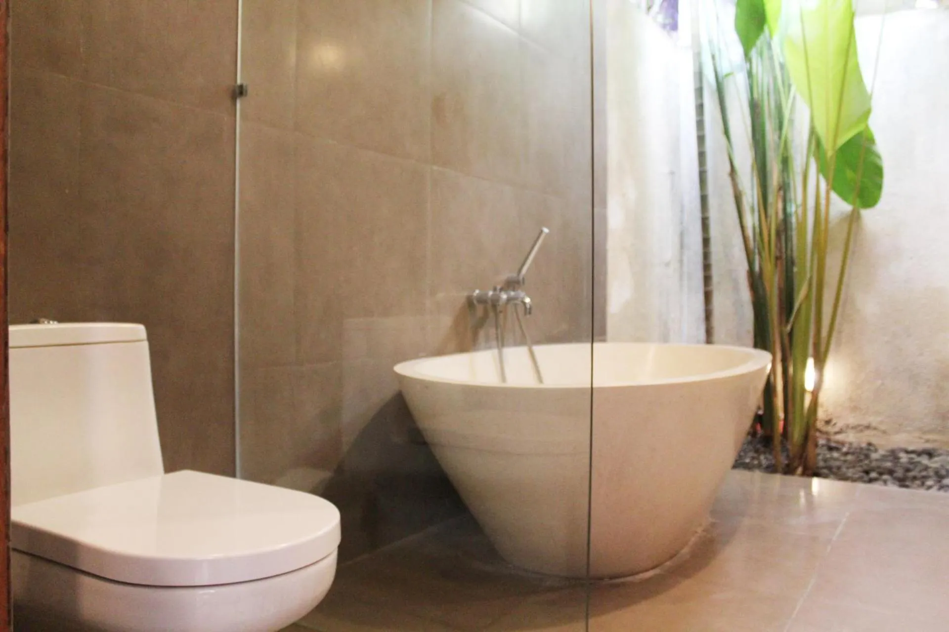 Shower in Villa Kim Seminyak