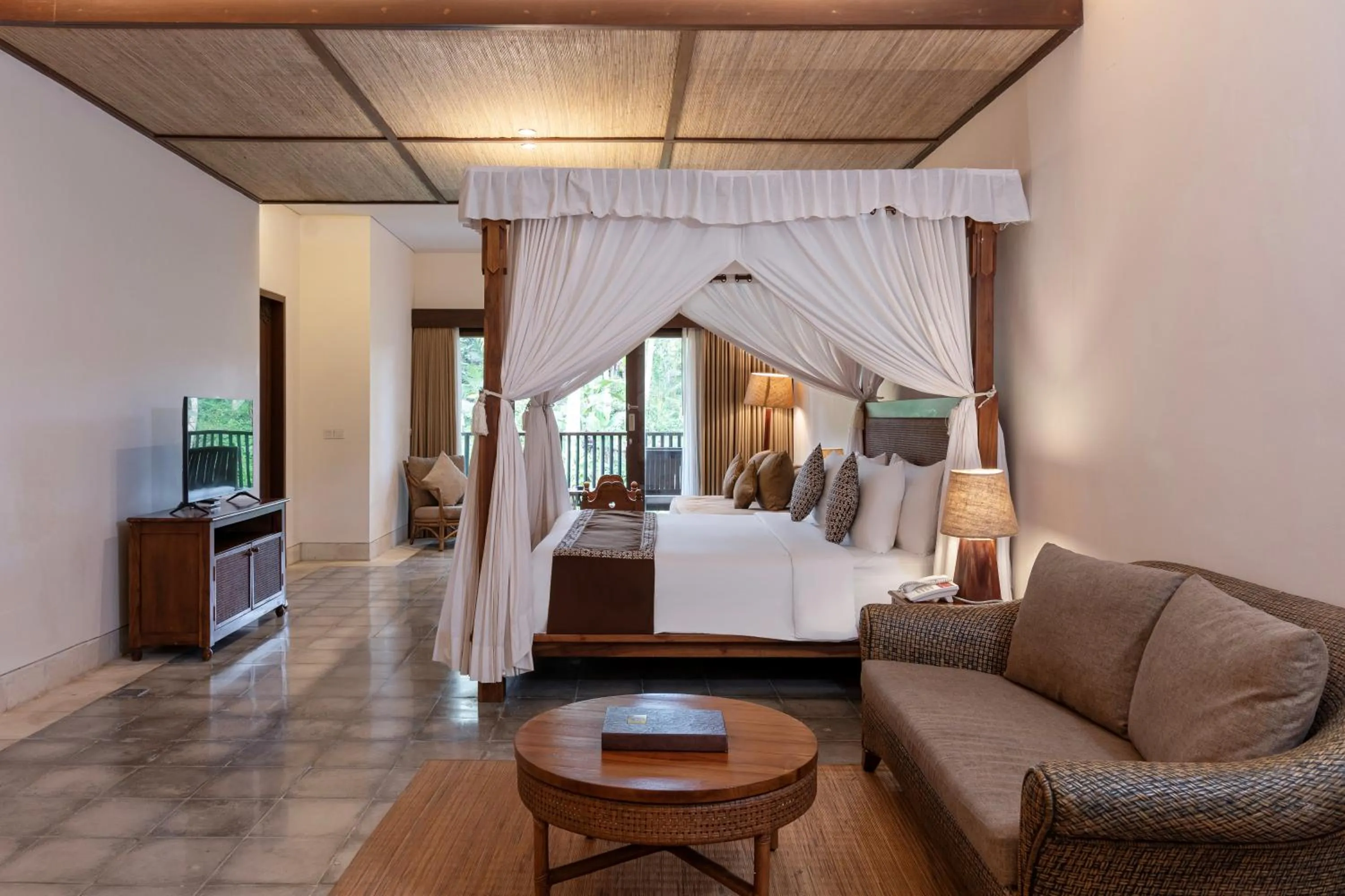 TV and multimedia, Bed in Visesa Ubud Resort