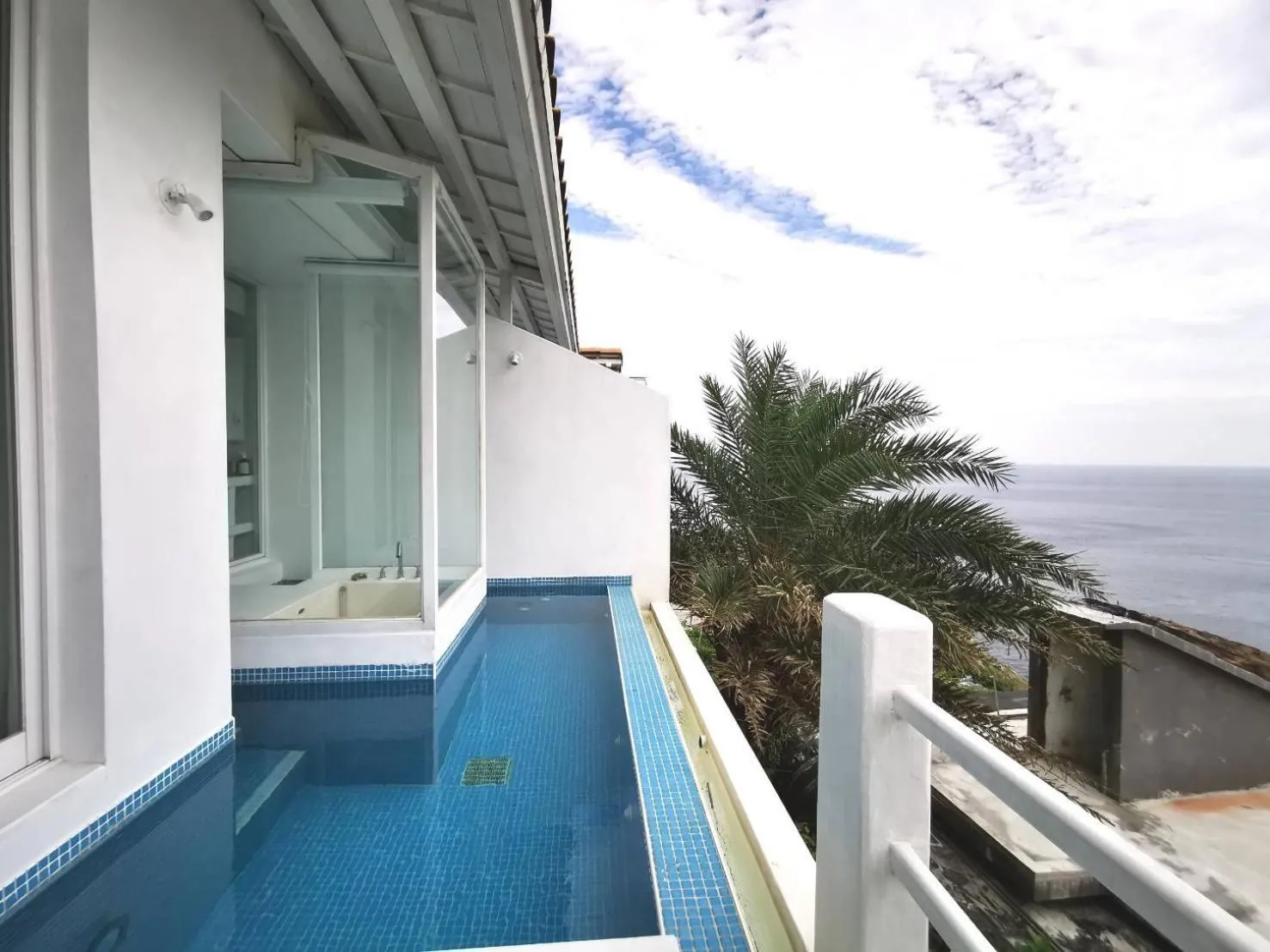 Day in Ample Villa 小希臘民宿