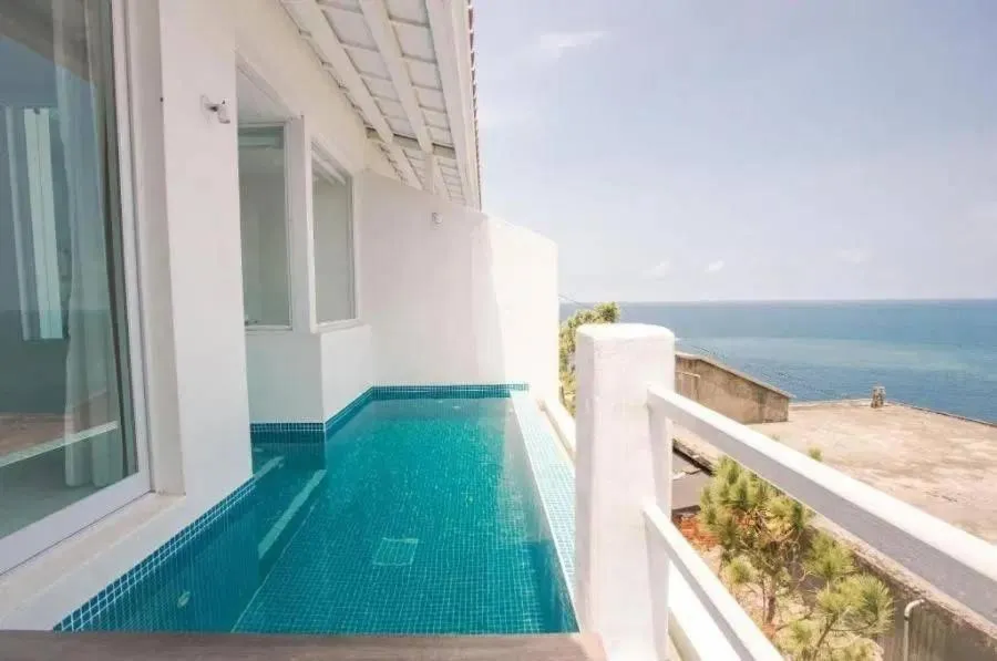 Balcony/Terrace in Ample Villa 小希臘民宿