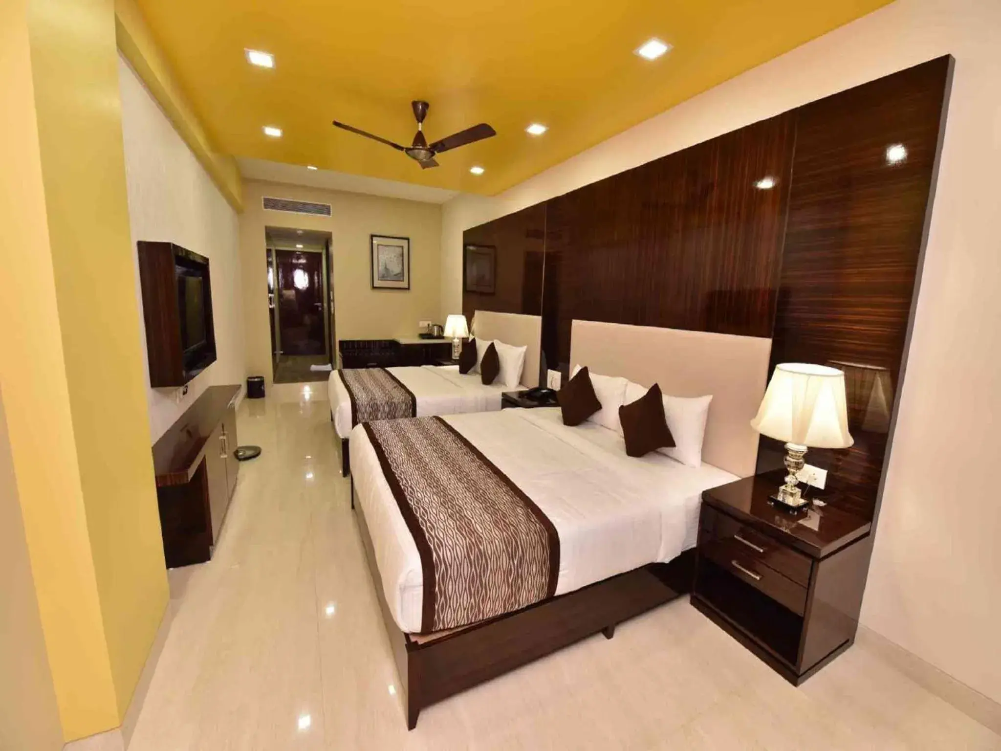Family Room - single occupancy in Hotel Calangute Central Family Room - single occupancy in Hotel Calangute Central