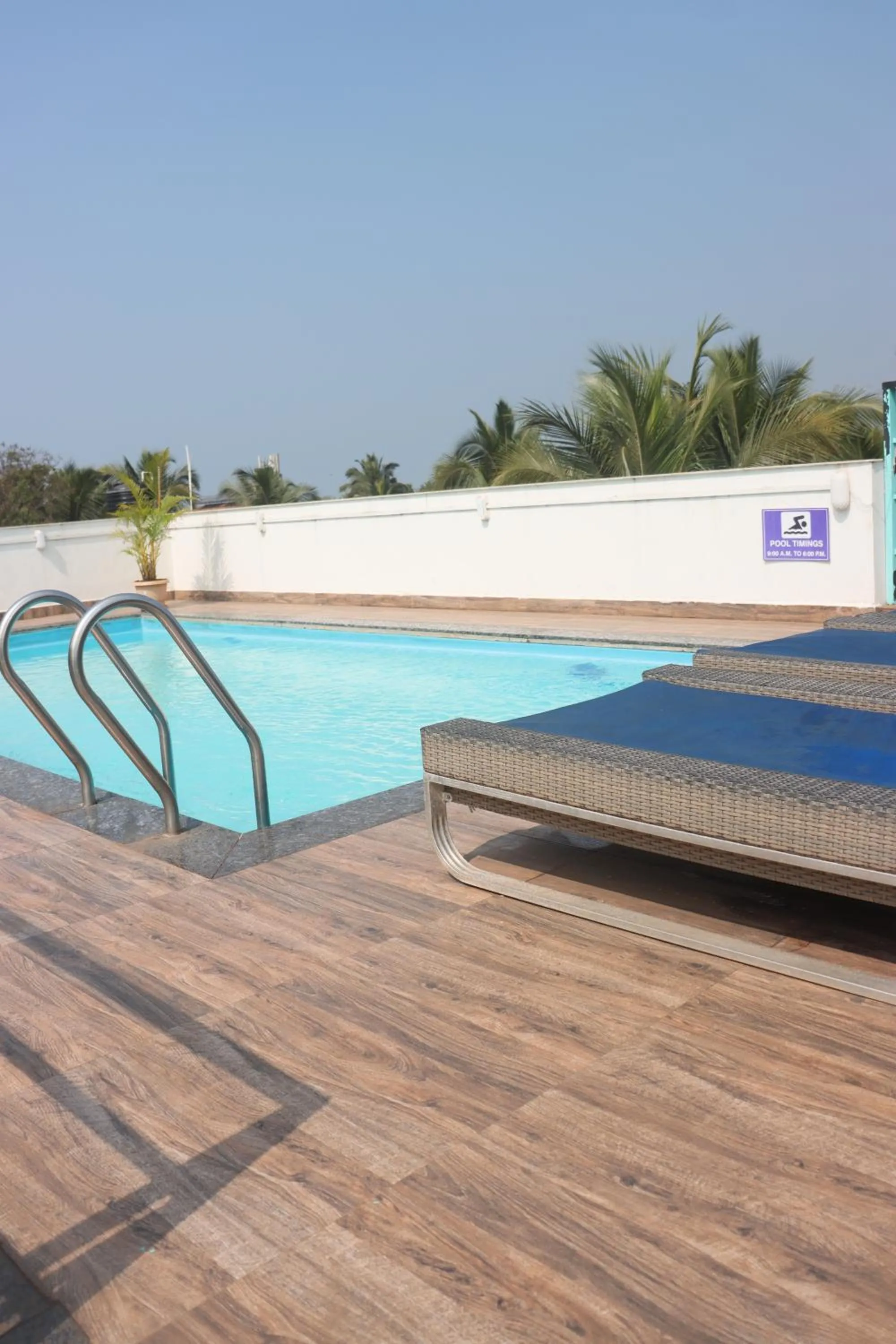 Pool view in Hotel Calangute Central