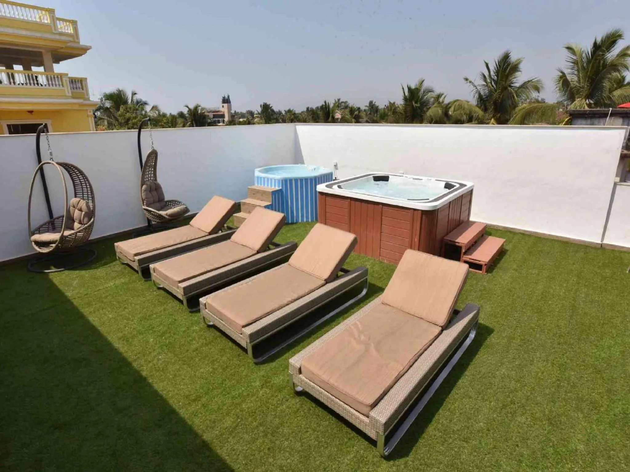 Area and facilities in Hotel Calangute Central