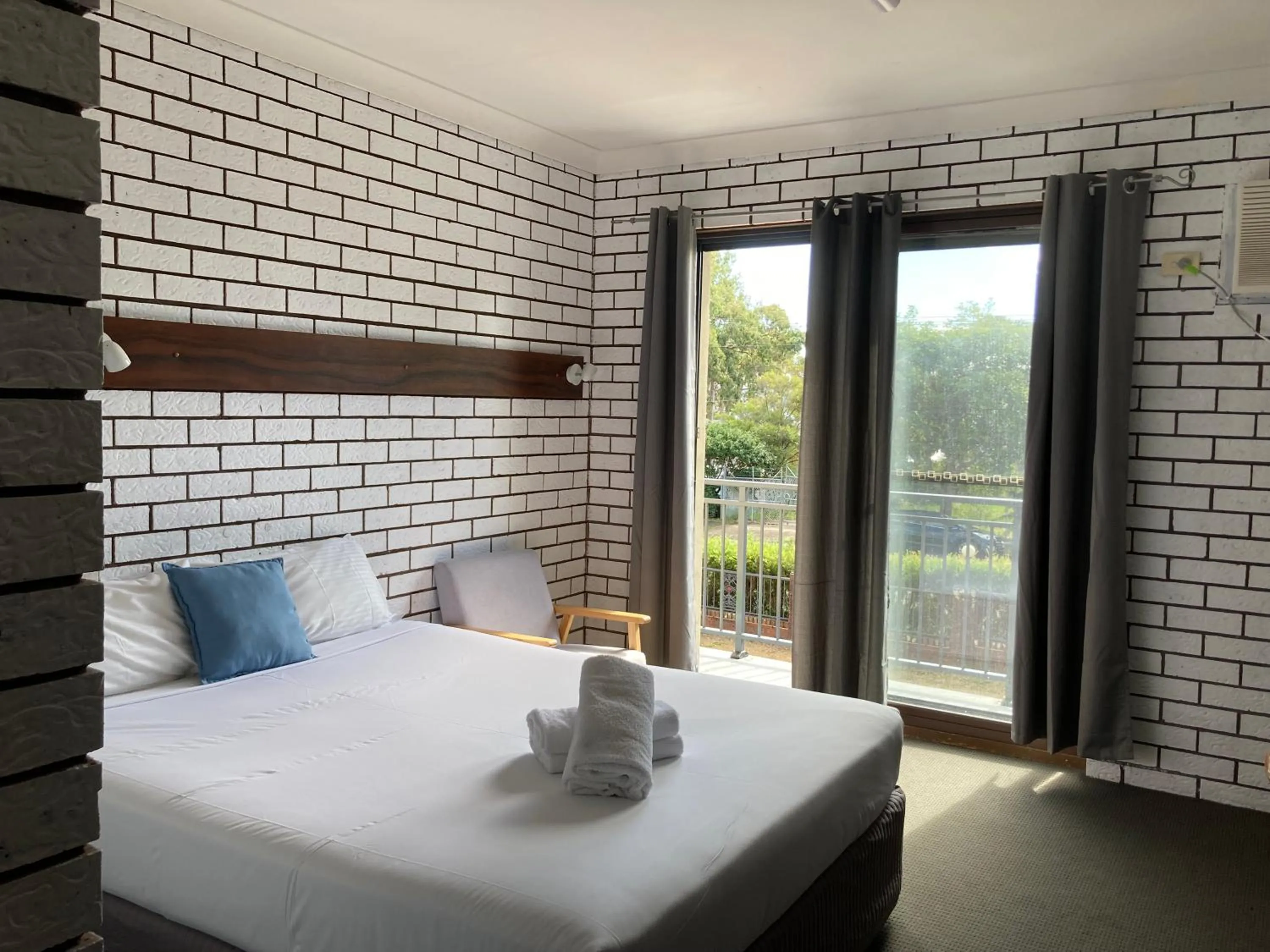 Bed in Toukley Motel