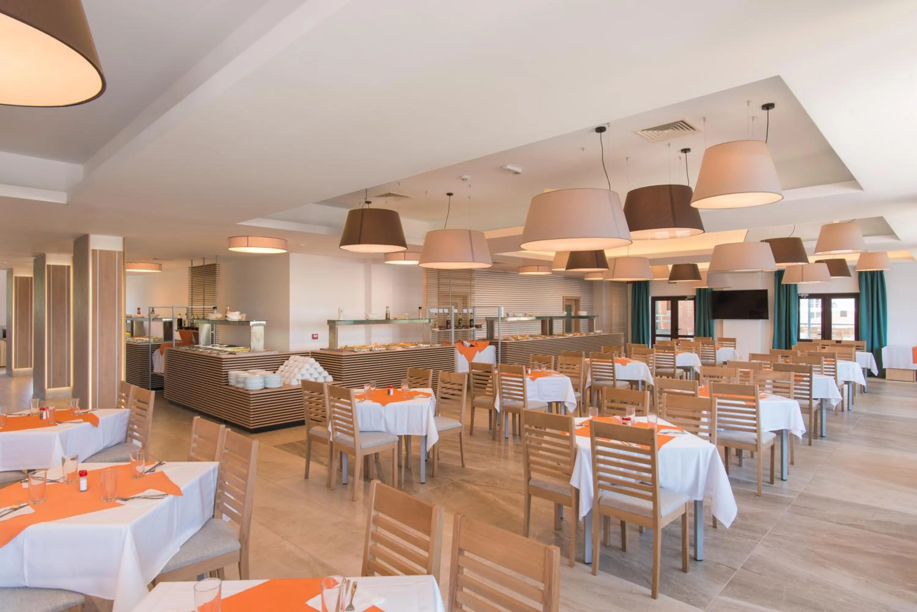 Restaurant/places to eat in Hotel Pomorie Sun