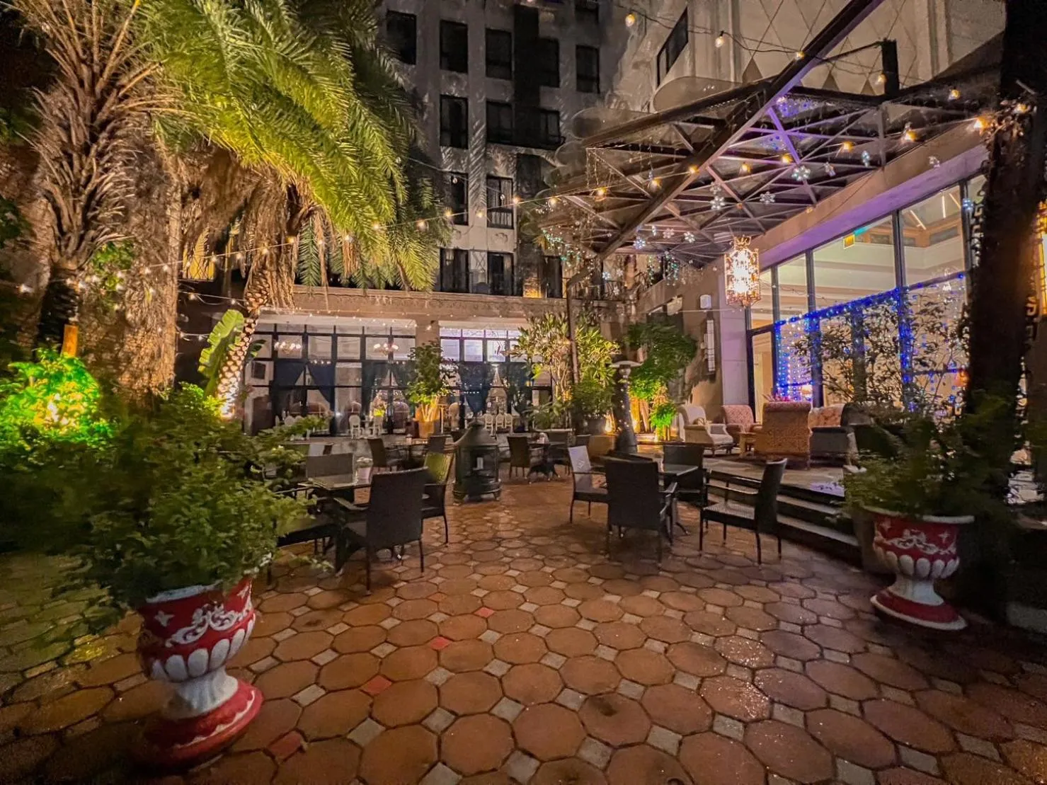 Property building in No. 6 Baowanglai Hotel