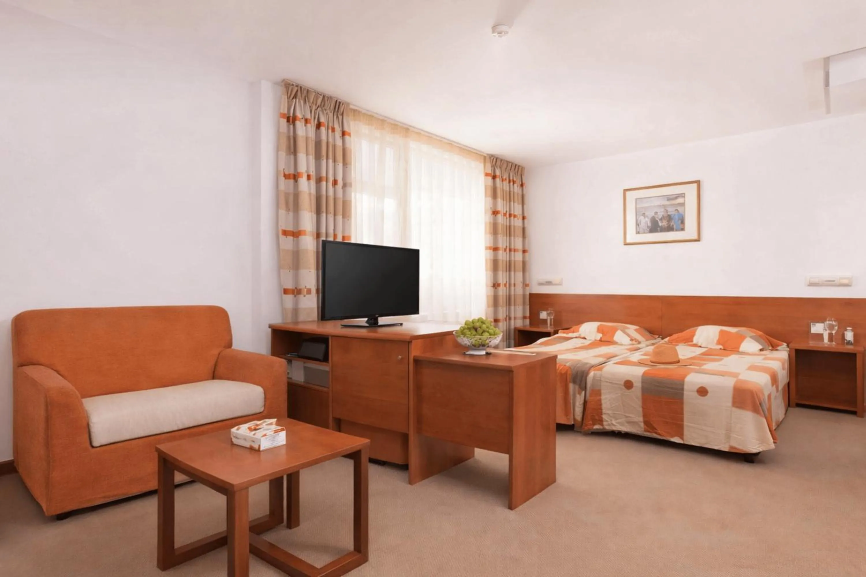 View (from property/room), Bed in Hotel Fenix - All Inclusive