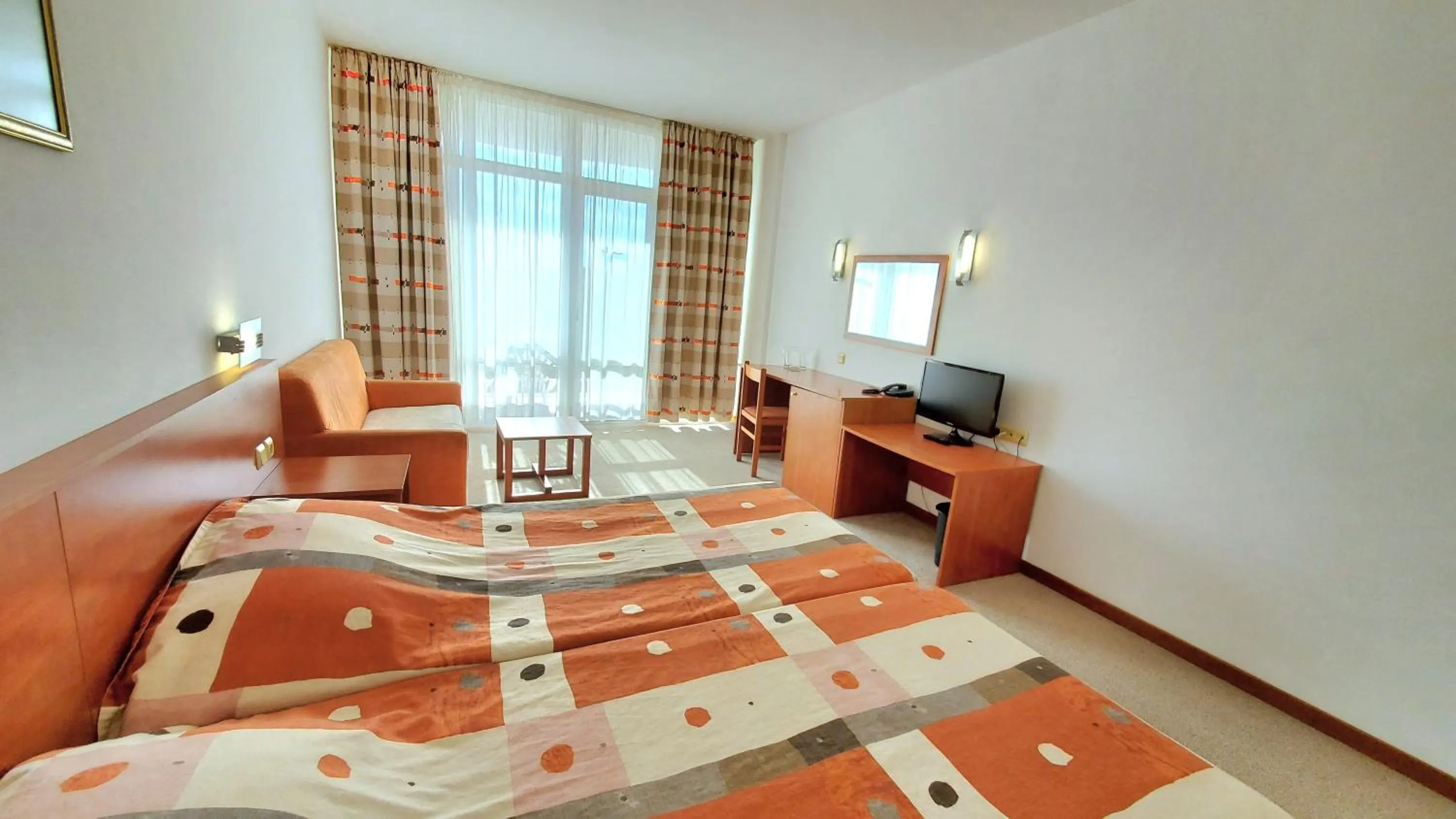 View (from property/room), Bed in Hotel Fenix - All Inclusive