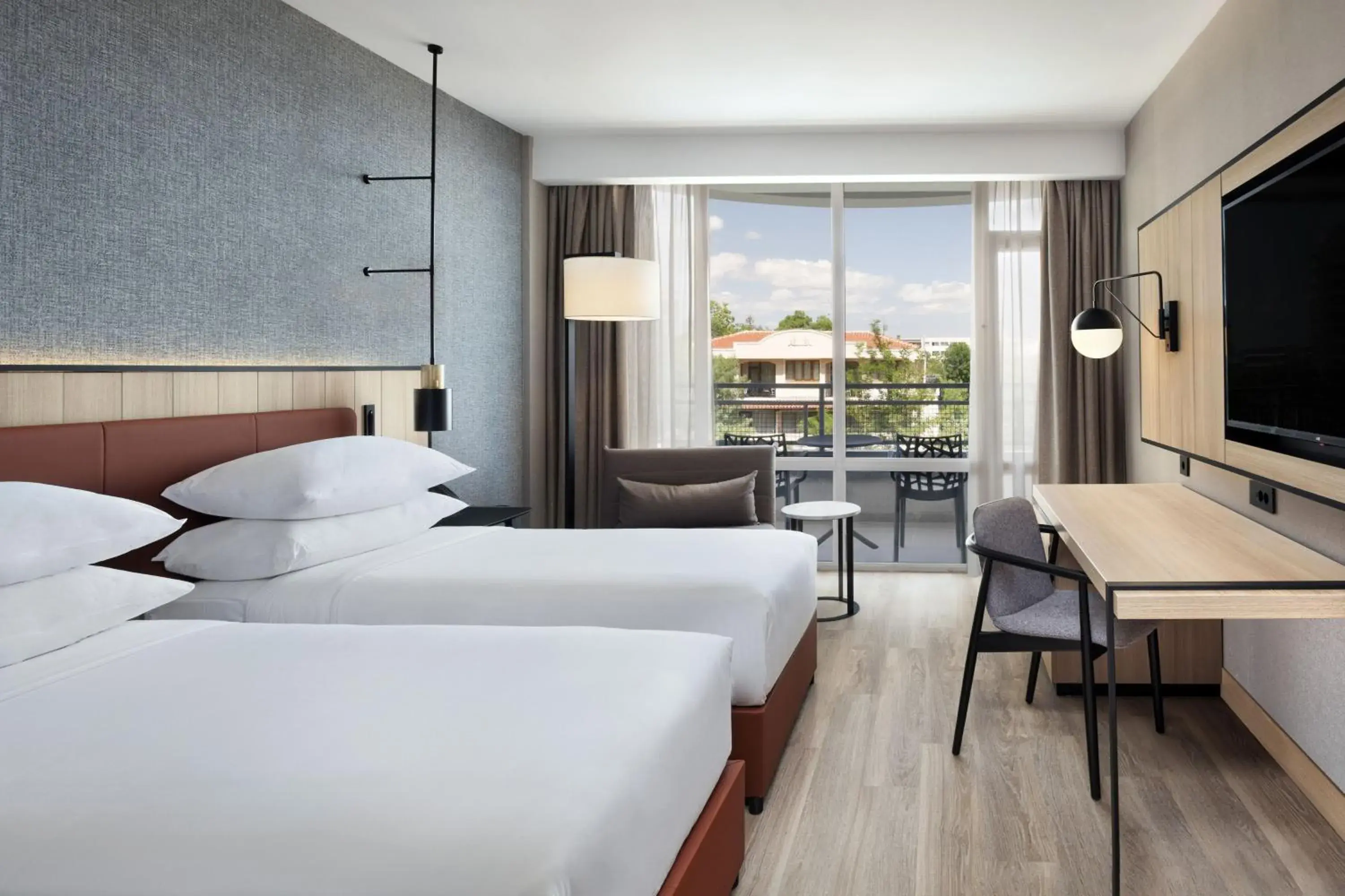 Deluxe Twin Room with Fold-out Chair and Sea View in Four Points by Sheraton Sunny Beach Deluxe Twin Room with Fold-out Chair and Sea View in Four Points by Sheraton Sunny Beach