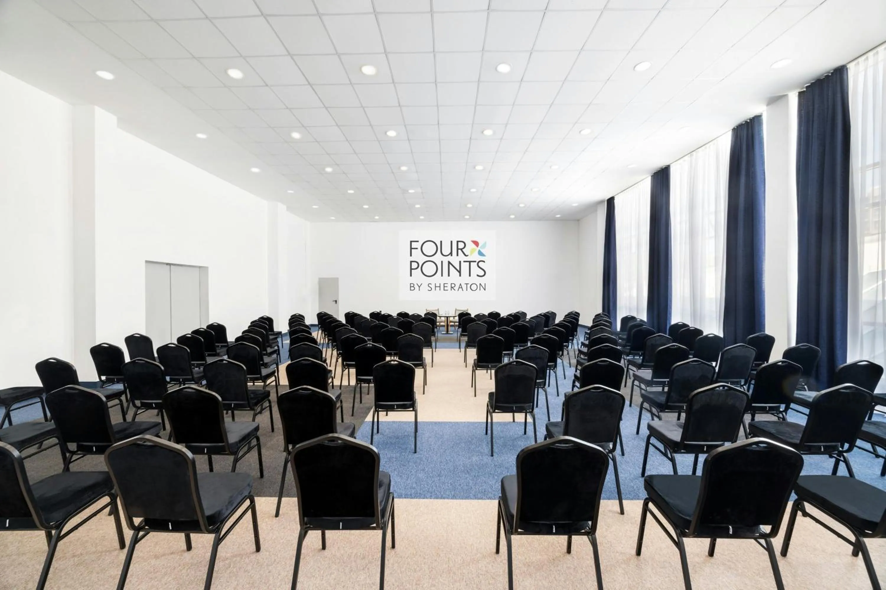 Meeting/conference room in Four Points by Sheraton Sunny Beach