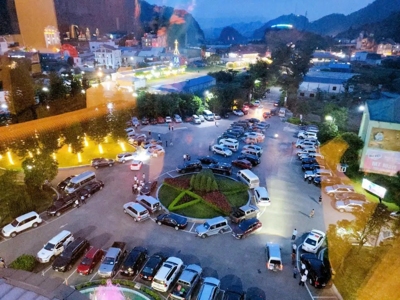 Parking in Muong Thanh Holiday Moc Chau Hotel