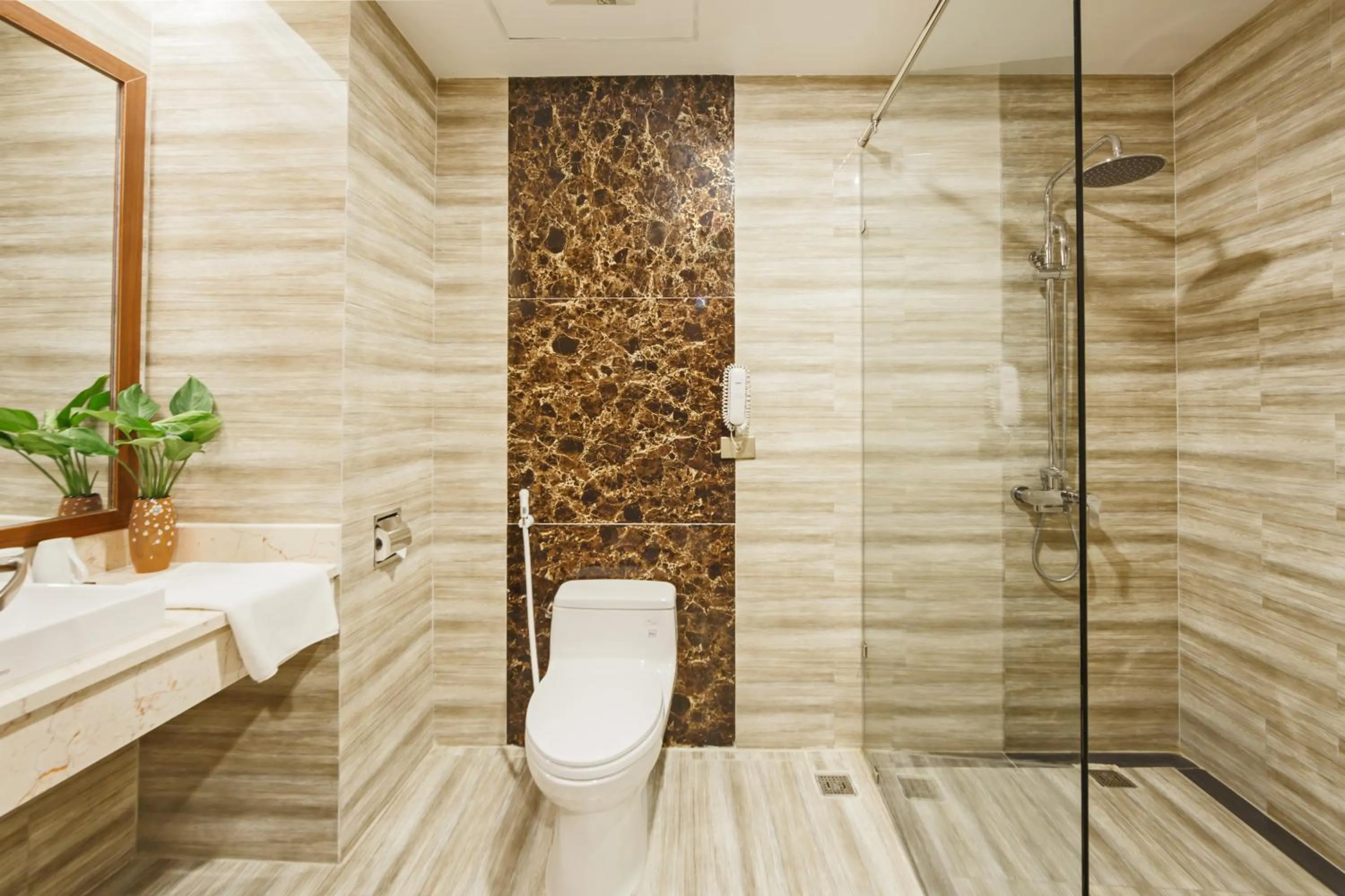 Bathroom in Muong Thanh Holiday Moc Chau Hotel