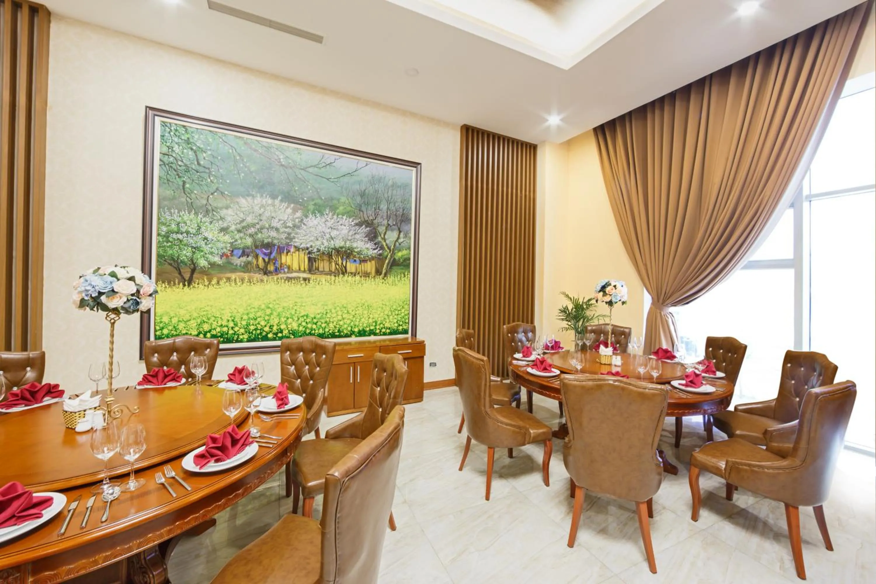 Restaurant/places to eat in Muong Thanh Holiday Moc Chau Hotel