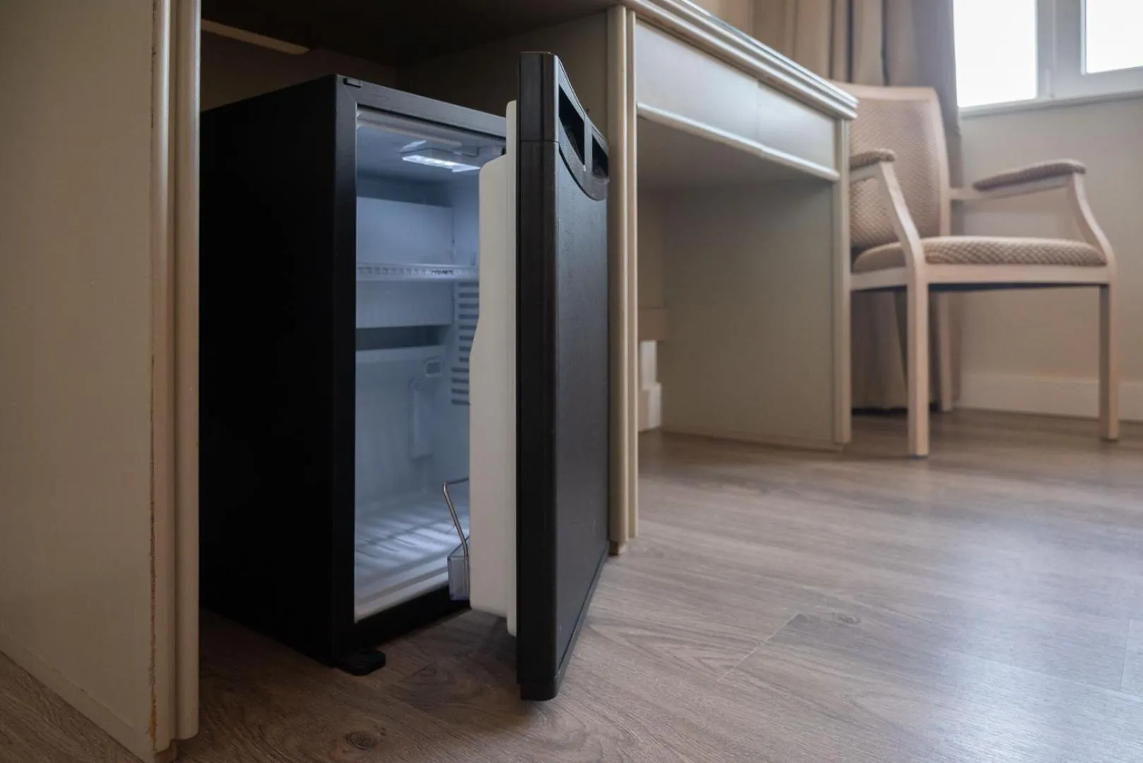 minibar in Pato Rojo