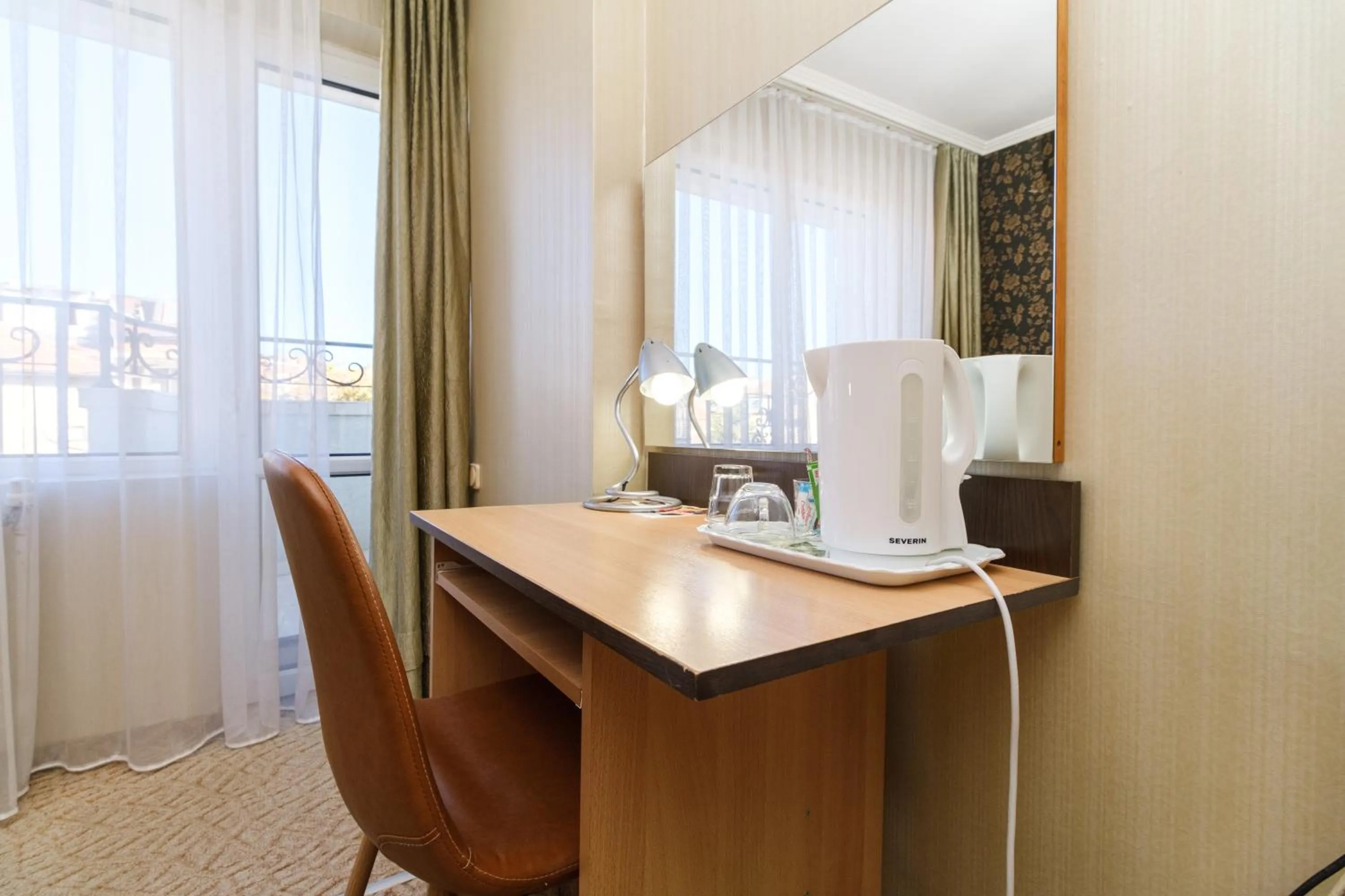 hair dresser in Noviz Hotel