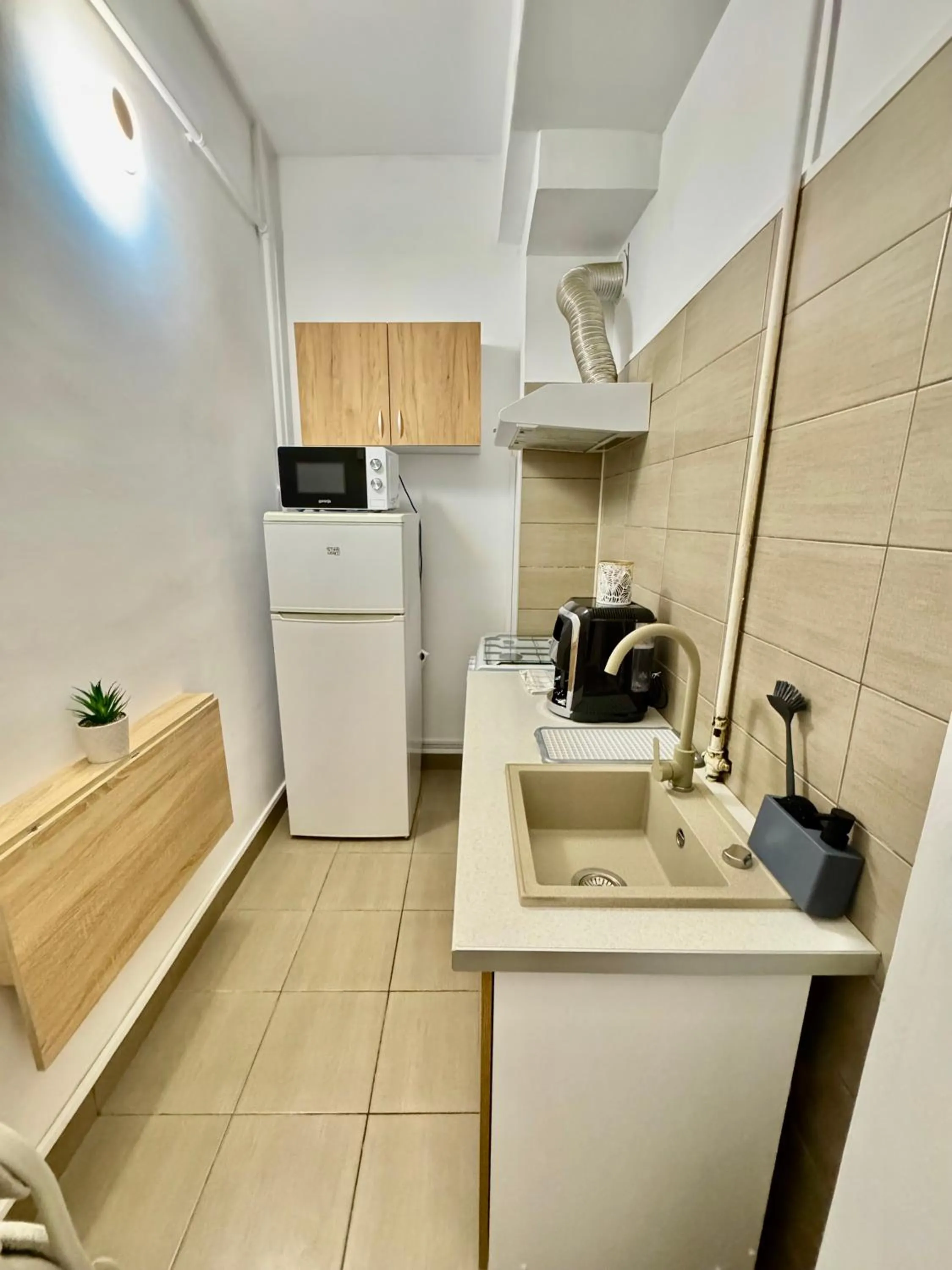 Coffee/tea facilities in Metropole Apartments - Old City