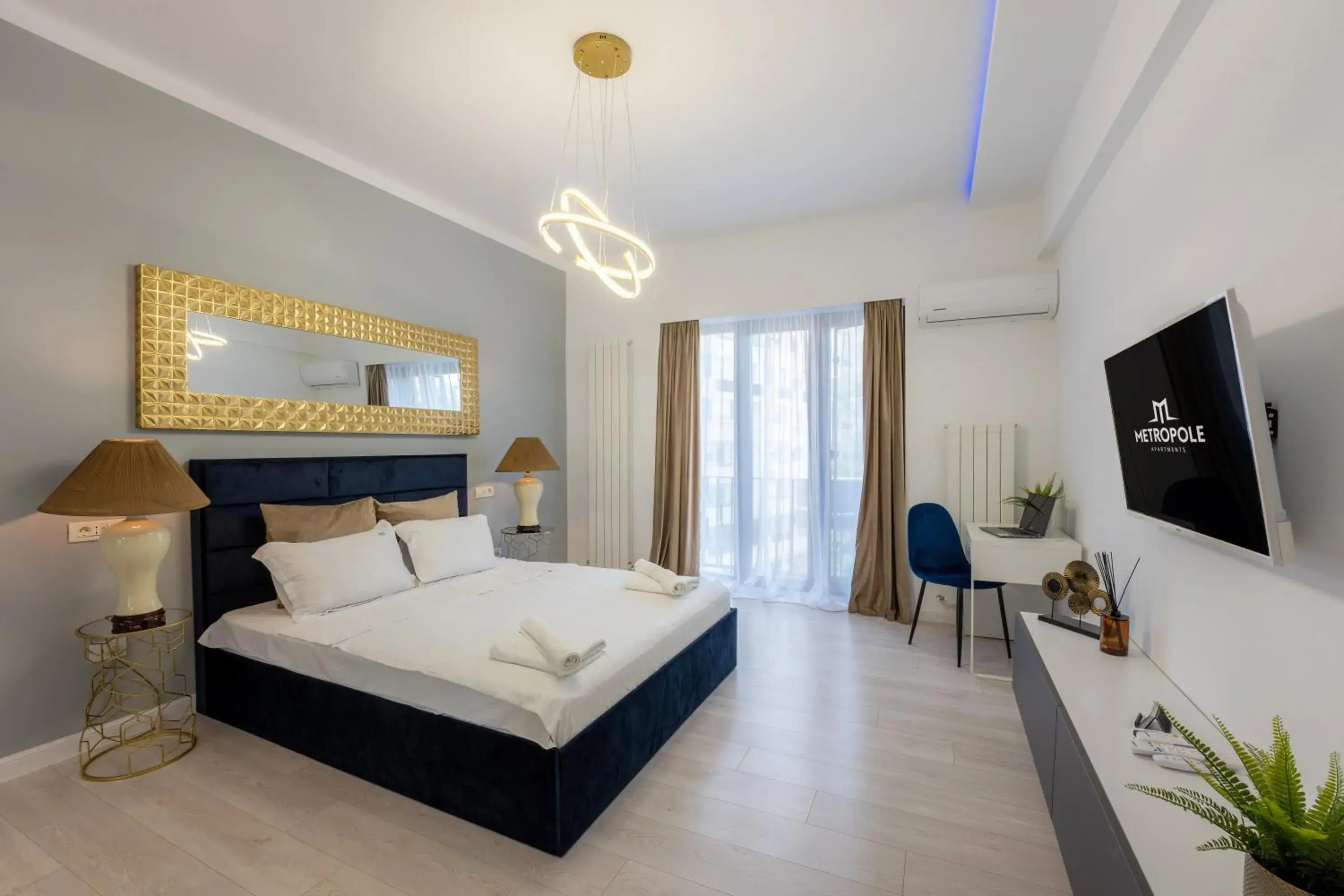 Deluxe Suite with City View in Metropole Apartments - Old City Deluxe Suite with City View in Metropole Apartments - Old City