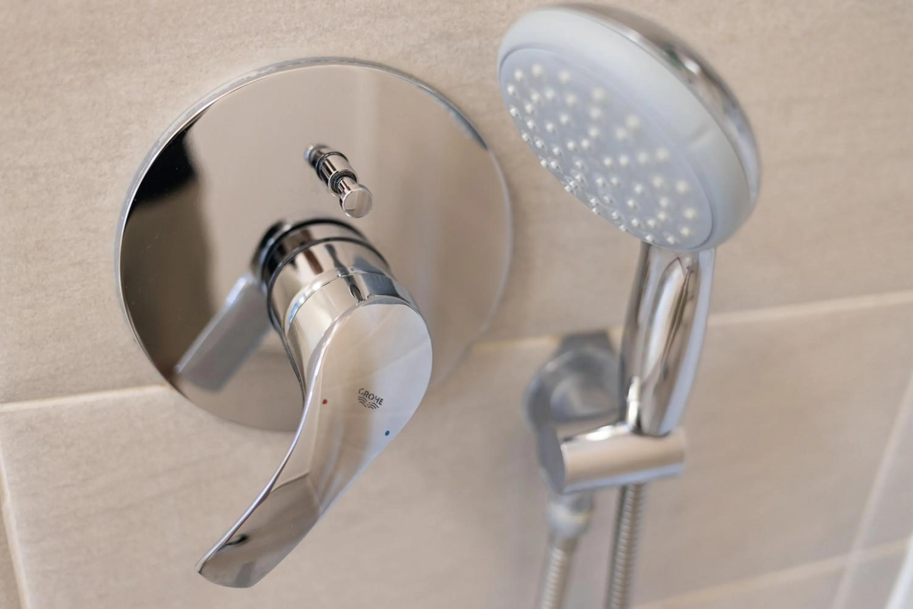 Shower in Metropole Apartments - Old City