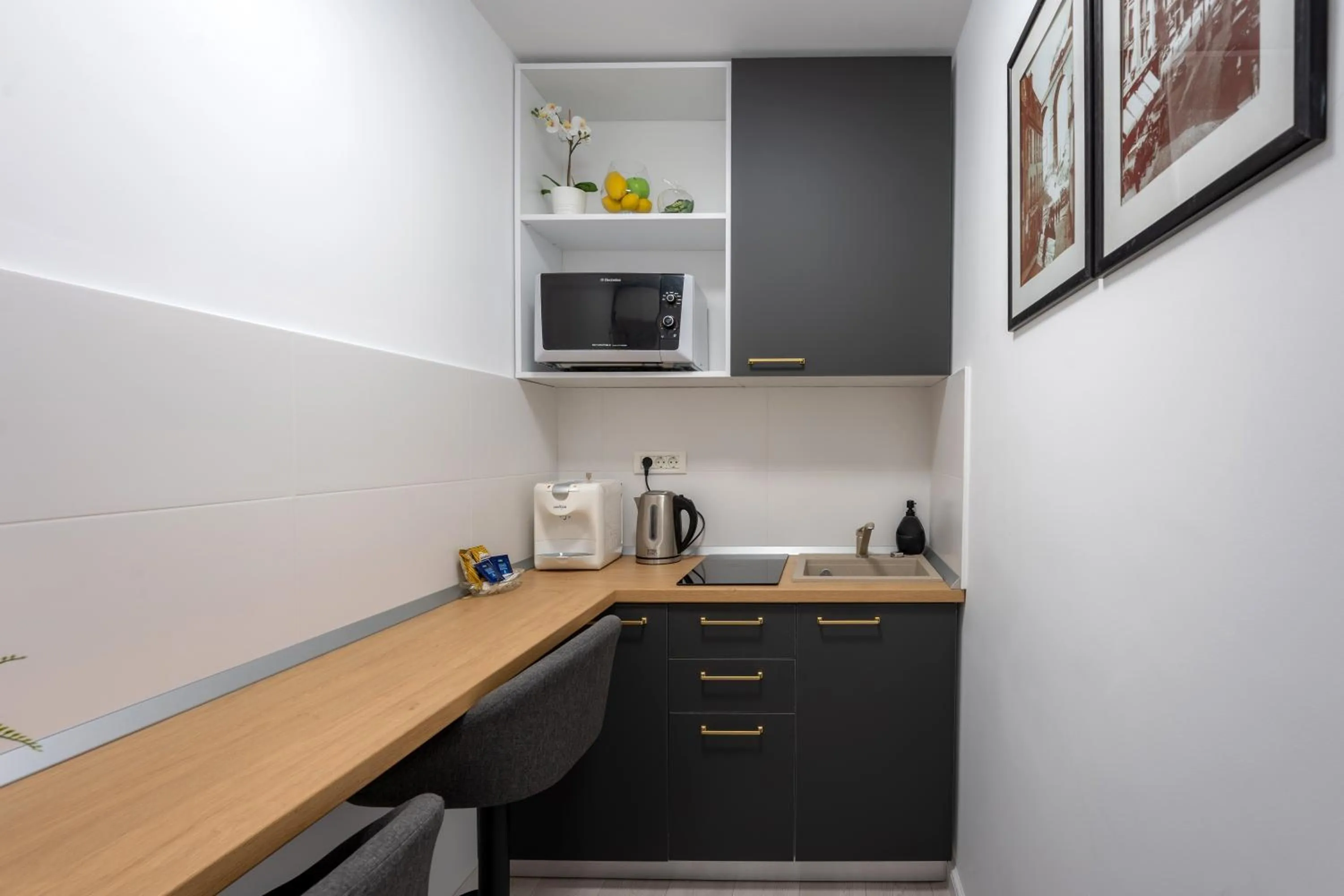 kitchen in Metropole Apartments - Old City