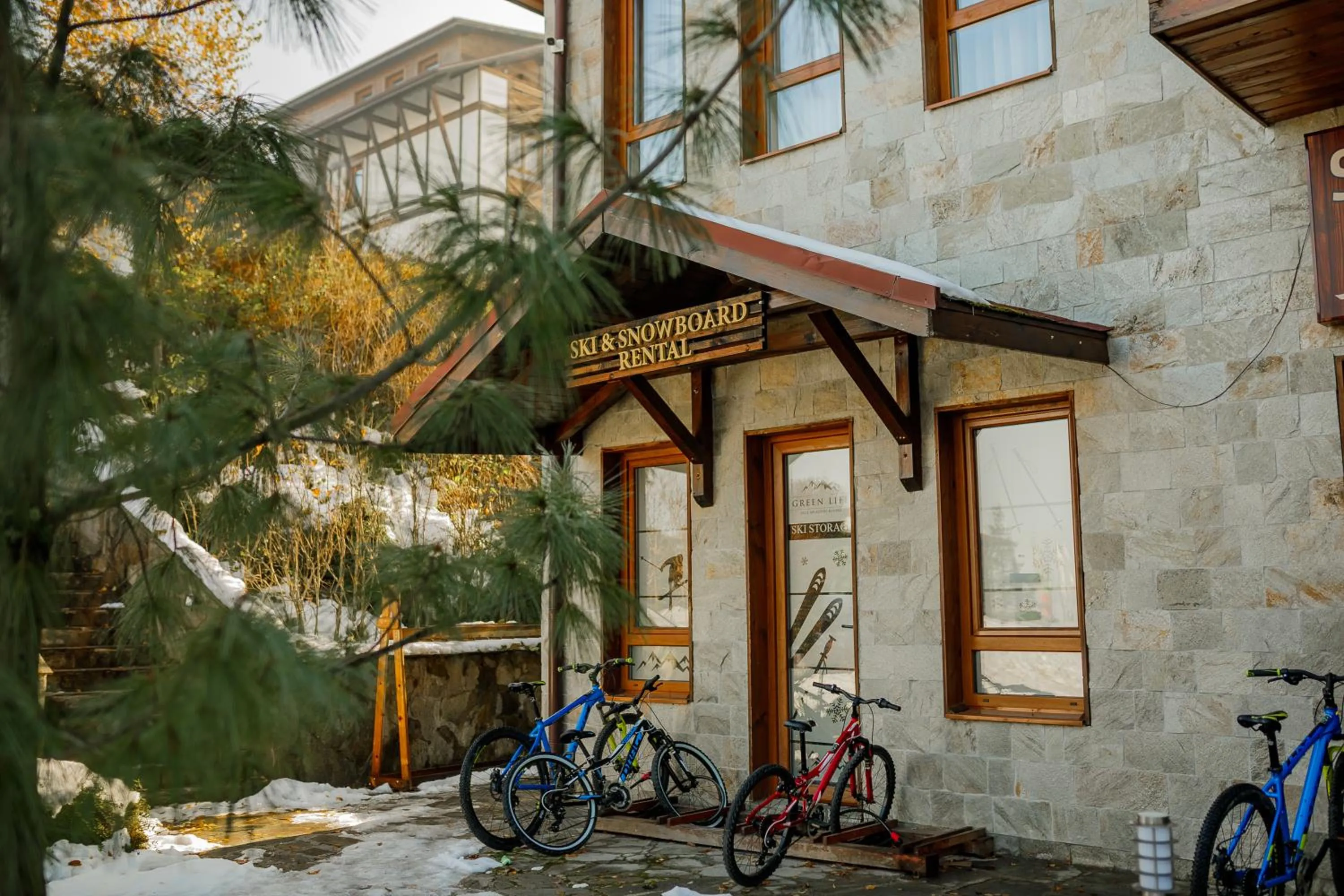 Property building in Green Life Bansko