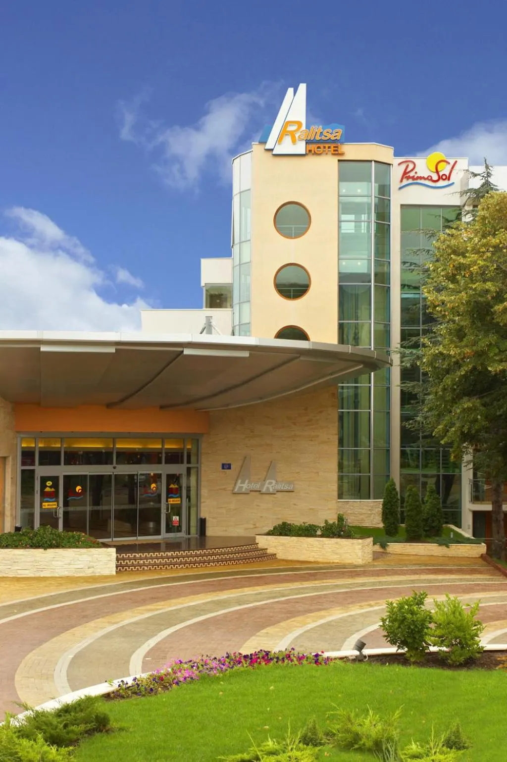 Property building in Calimera Ralitsa Superior Hotel - Ultra All Inclusive plus Aquapark