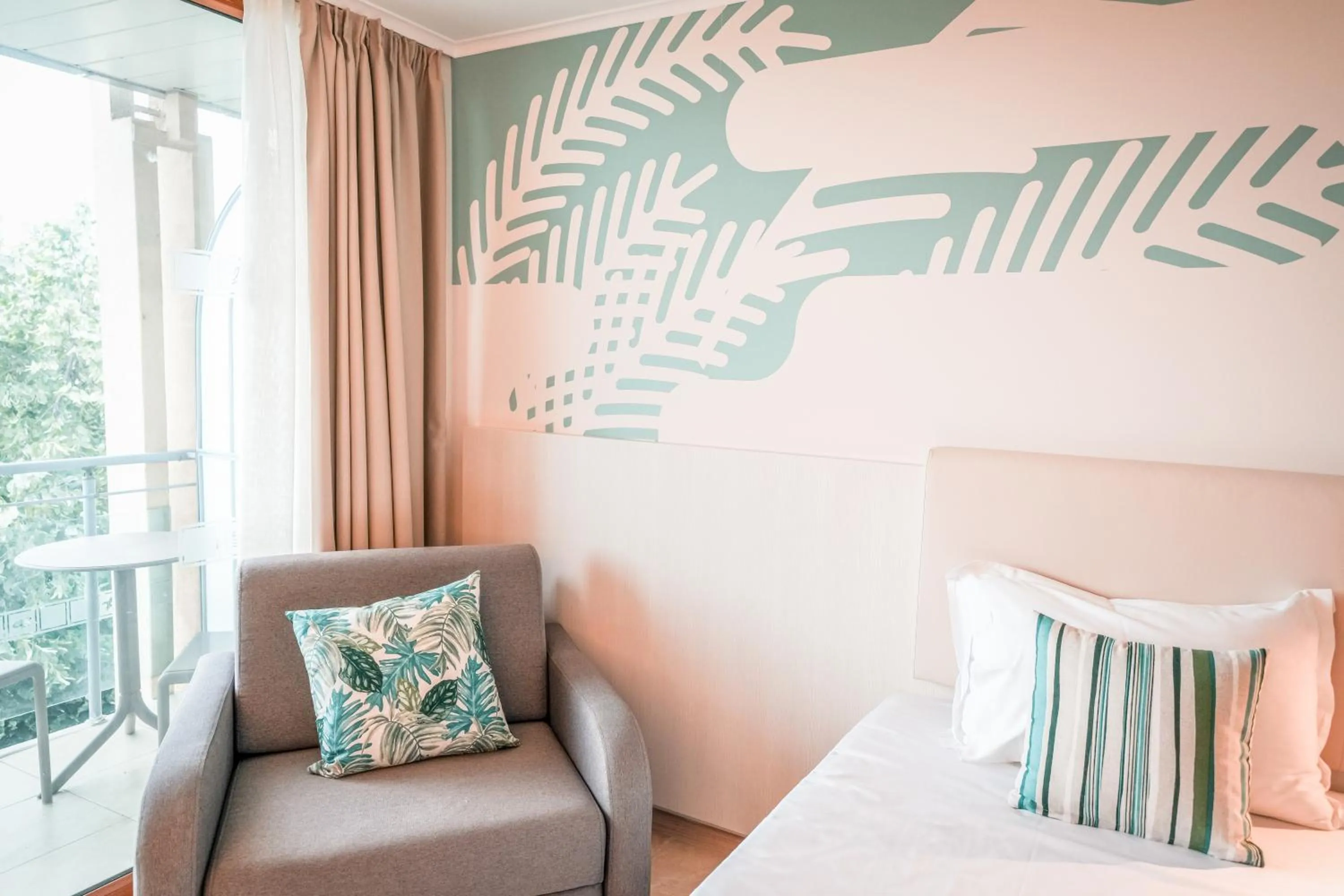 Bedroom, Bed in Calimera Ralitsa Superior Hotel - Ultra All Inclusive plus Aquapark