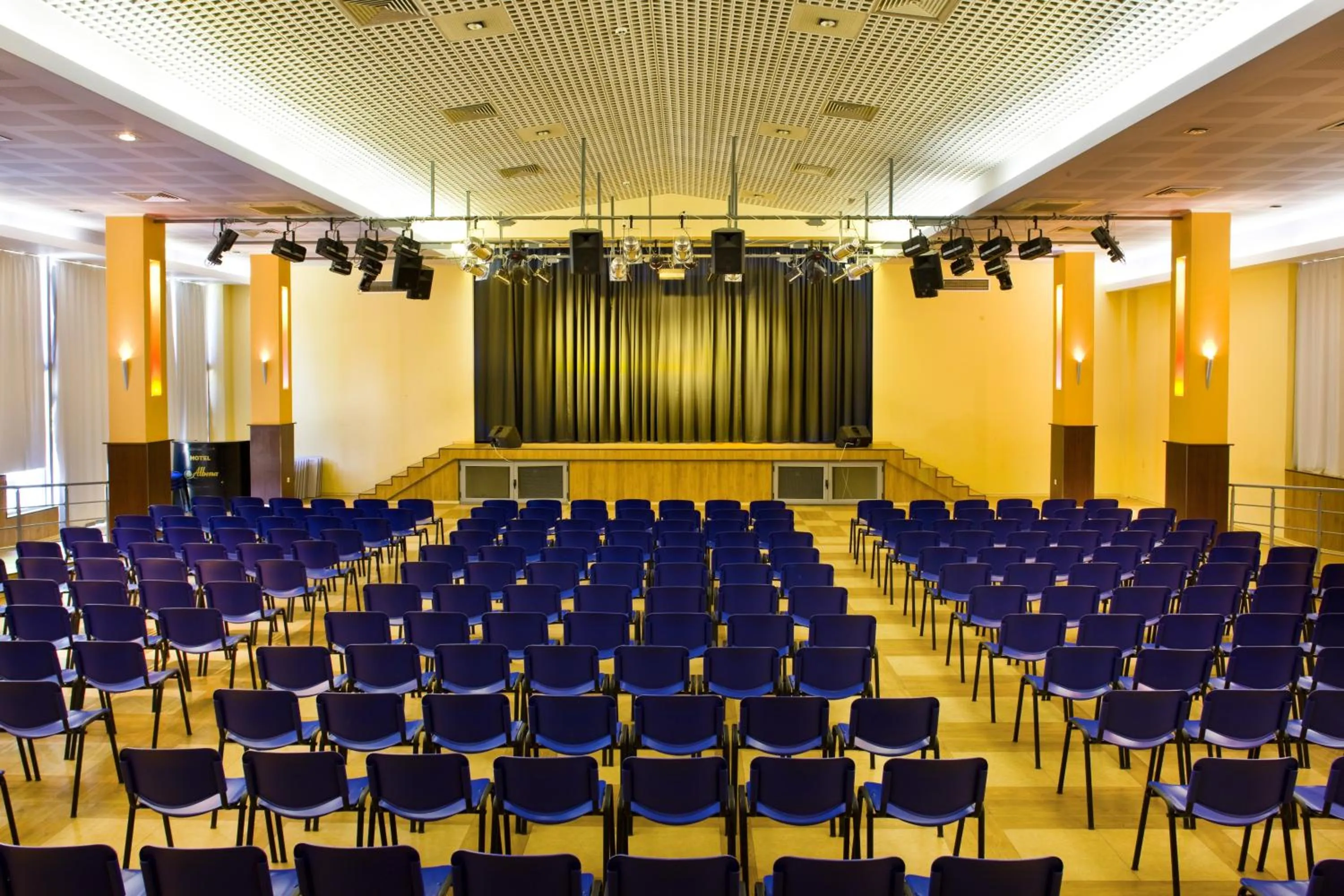 Restaurant/places to eat in Calimera Ralitsa Superior Hotel - Ultra All Inclusive plus Aquapark