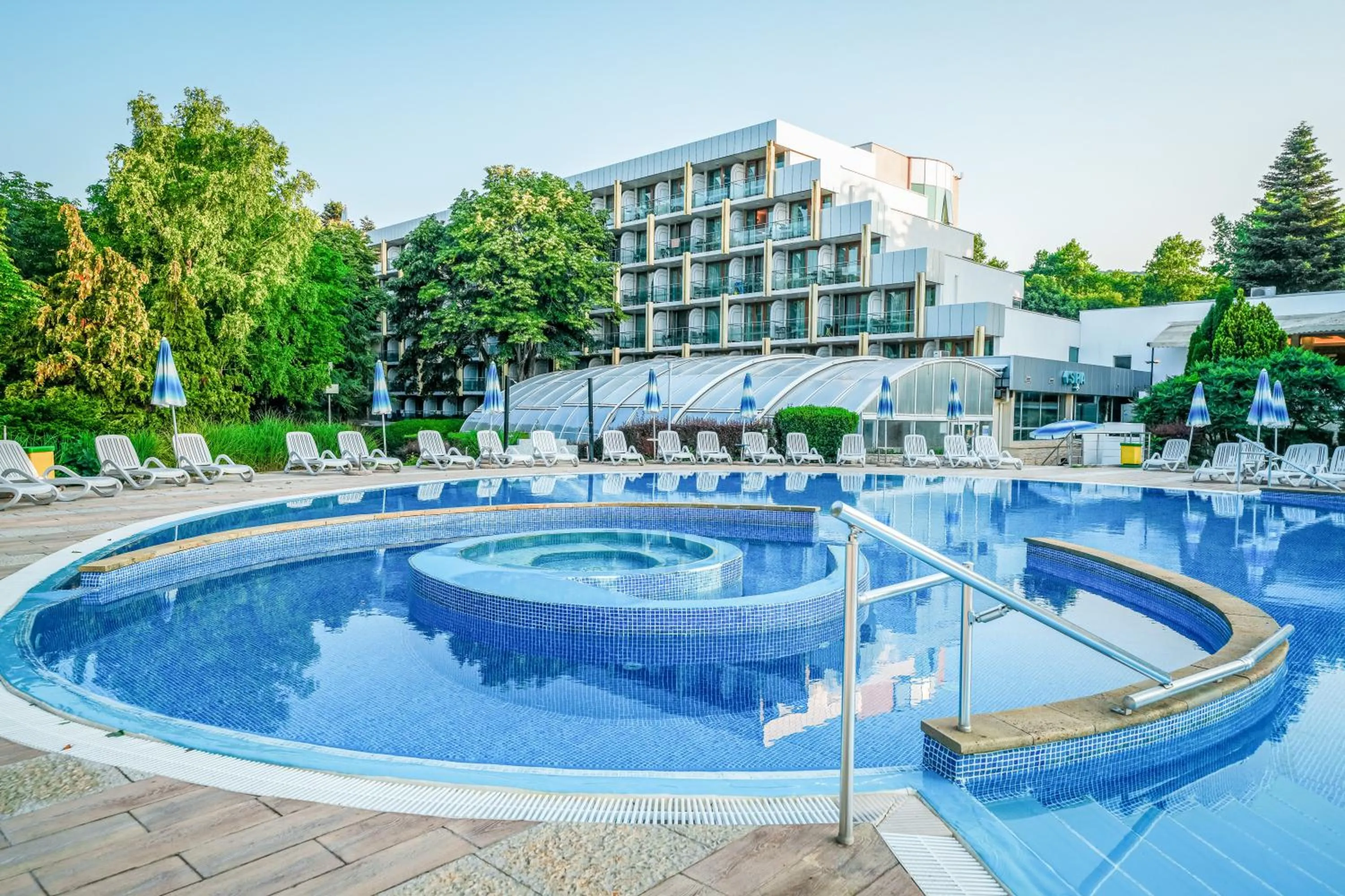 Property building in Calimera Ralitsa Superior Hotel - Ultra All Inclusive plus Aquapark