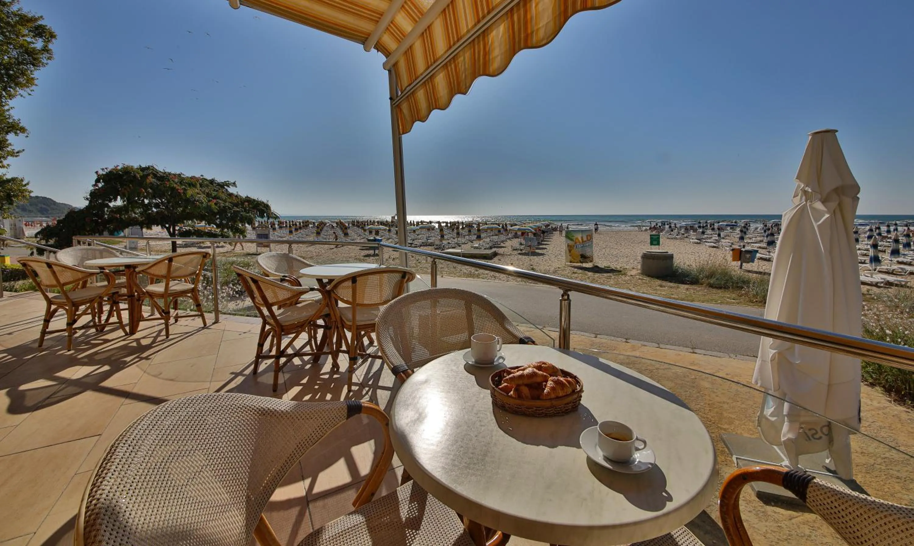 Lounge or bar in Kaliakra Beach Hotel - Ultra All Inclusive