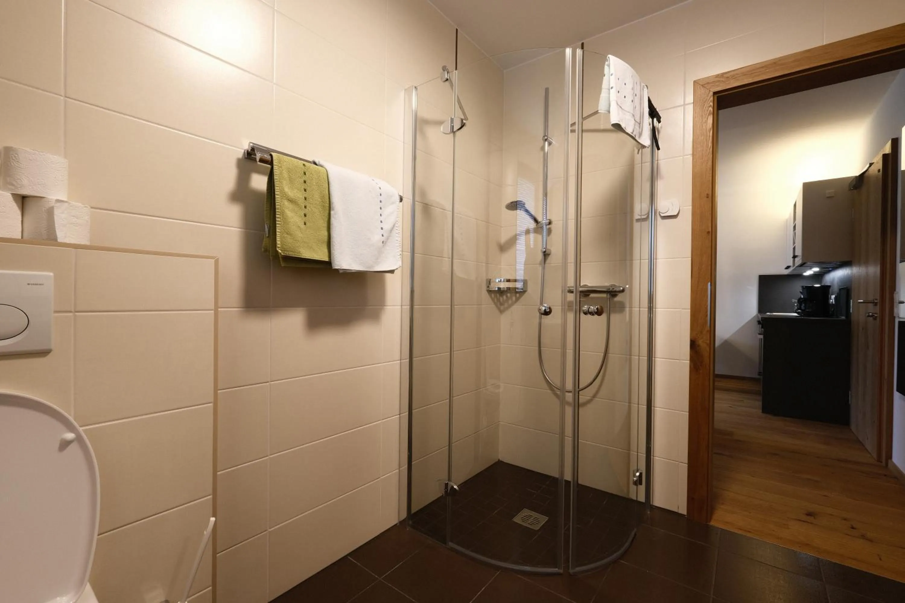 Bathroom in SeeHotel & SeeApartments Kärntnerhof- direkt am See!