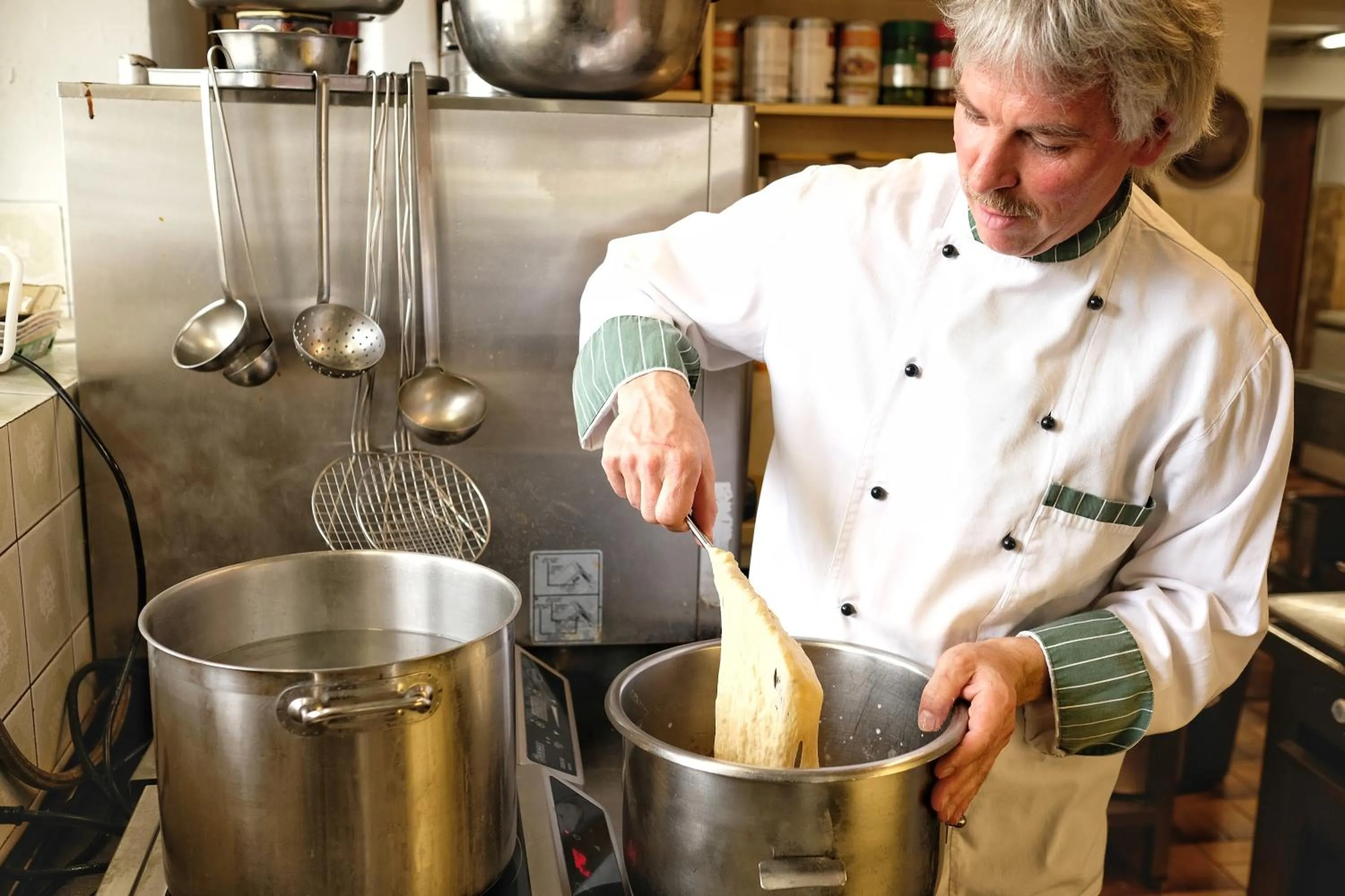 Buffet breakfast in SeeHotel & SeeApartments Kärntnerhof- direkt am See!