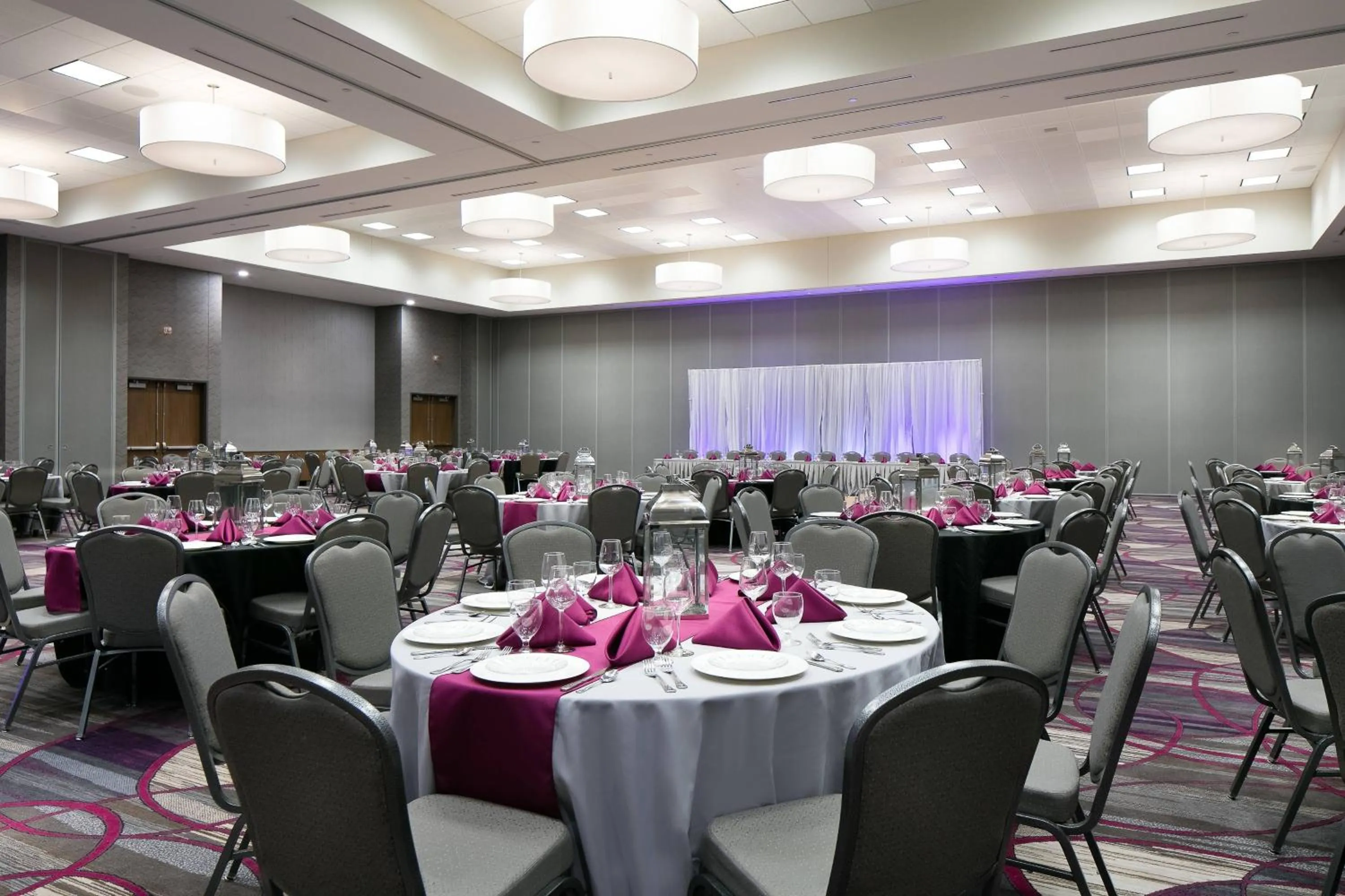 Lobby or reception in Courtyard by Marriott Omaha Bellevue at Beardmore Event Center