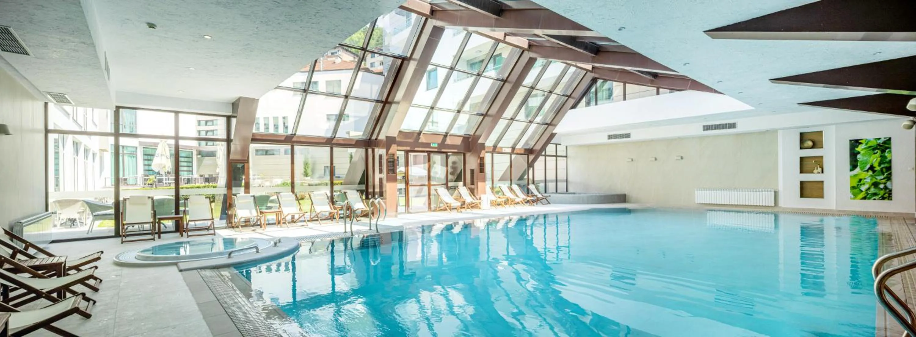 Swimming pool in Spa Hotel Persenk