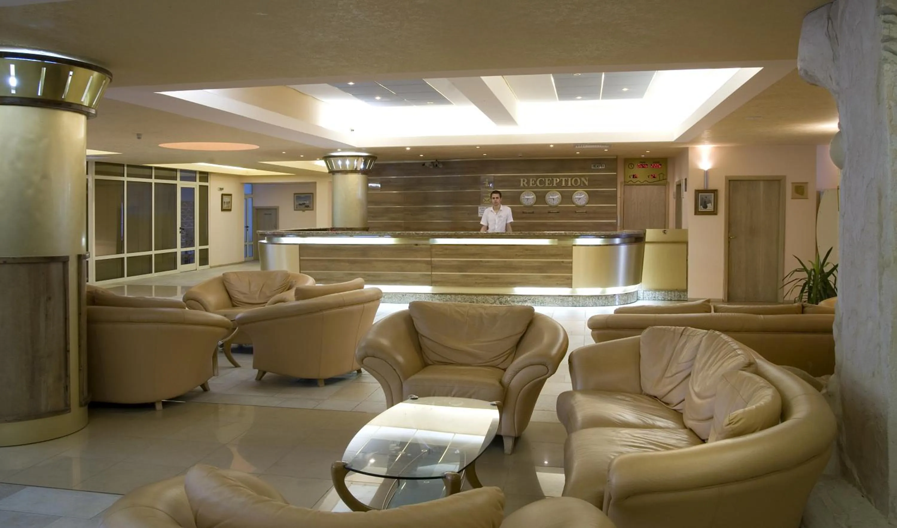 Lobby or reception in Hotel Sandy Beach