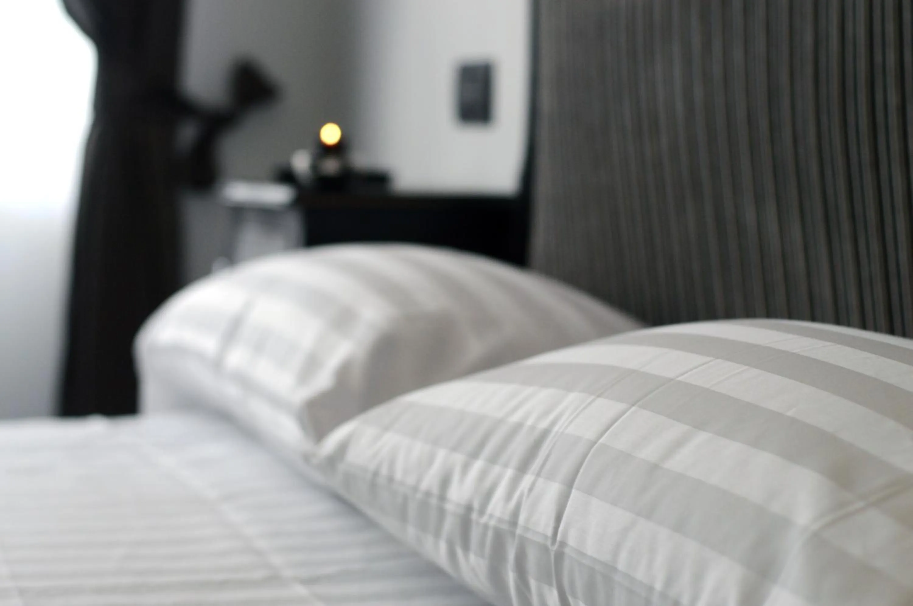 Bedroom, Bed in Barbarella Suite