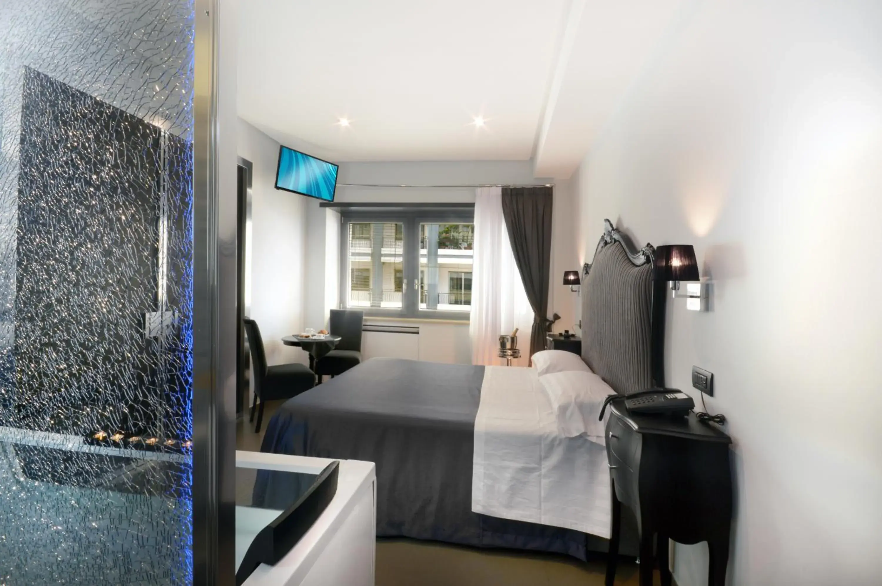 Suite with Spa Bath in Barbarella Suite Suite with Spa Bath in Barbarella Suite