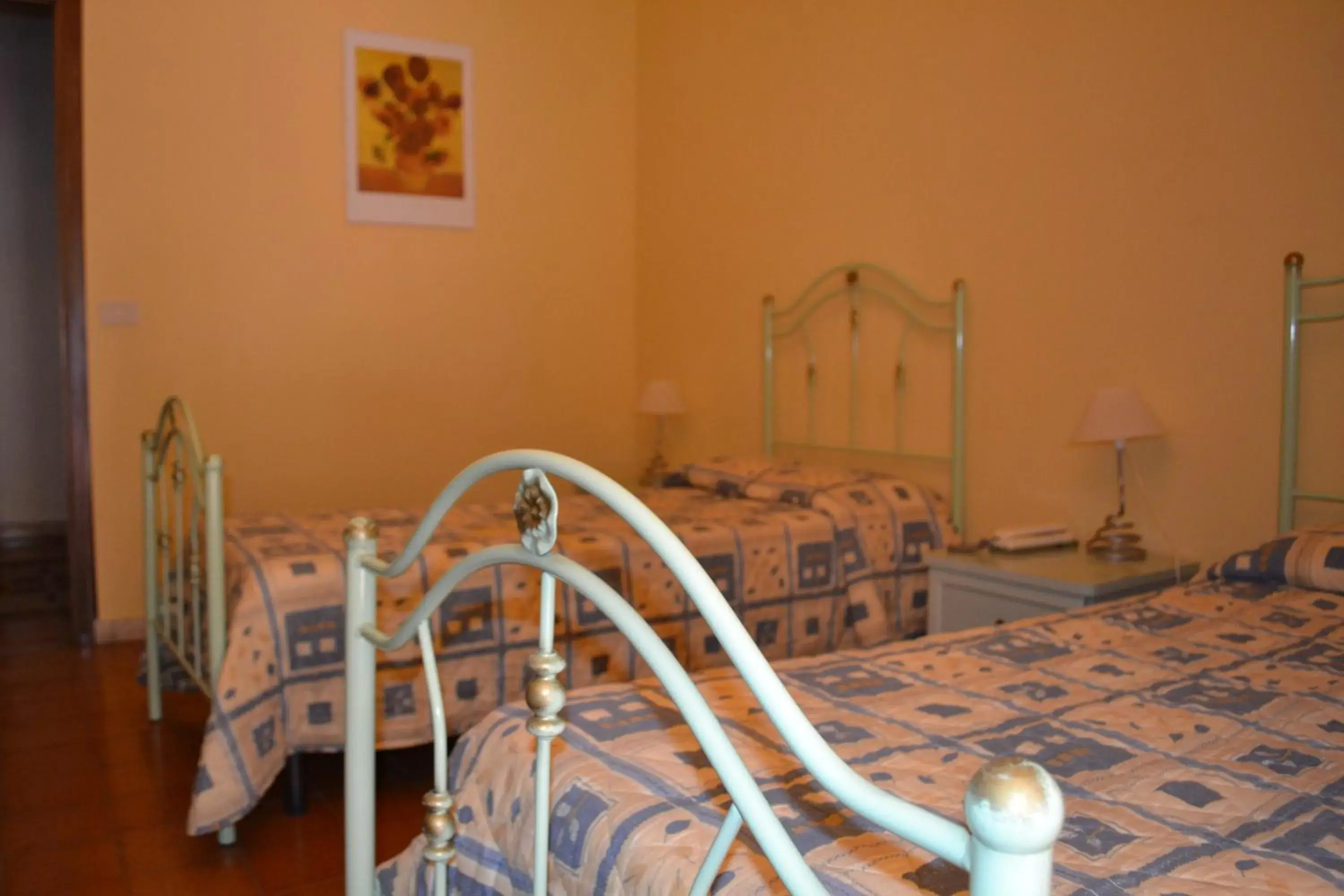 Single Room - single occupancy in Hotel Miravalle Single Room - single occupancy in Hotel Miravalle