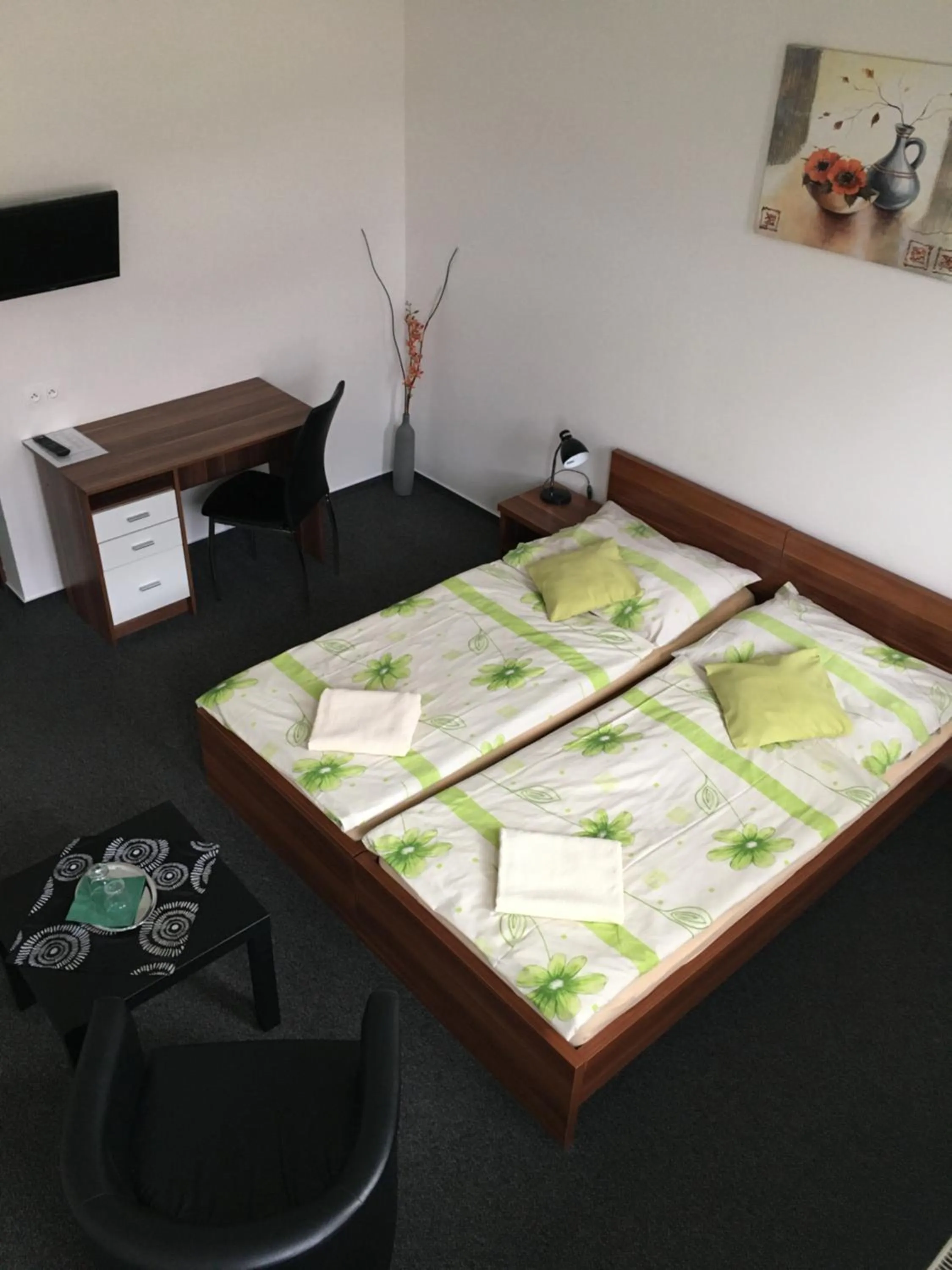 TV and multimedia, Bed in Salur