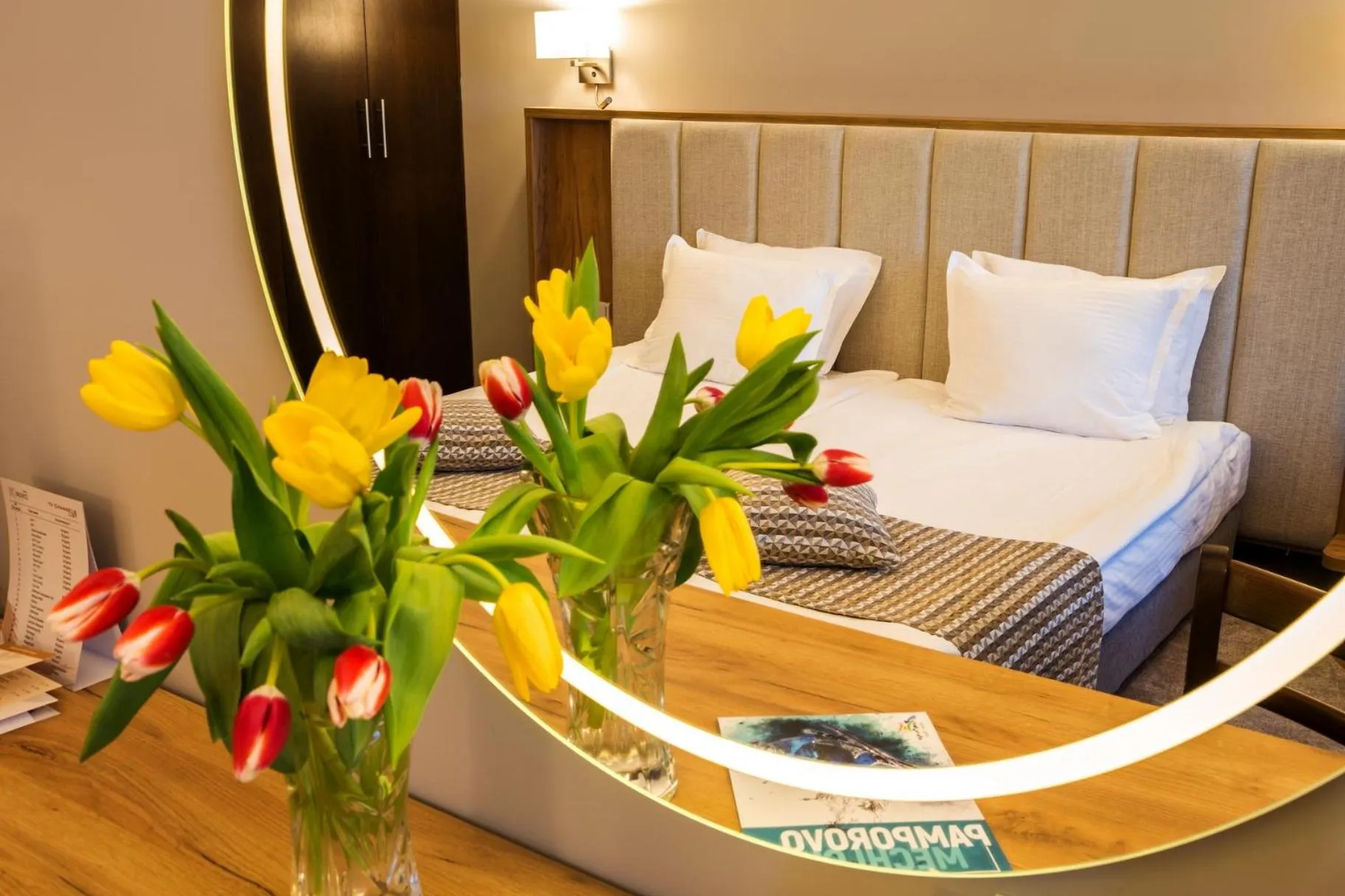 Bed in Hotel Orlovetz