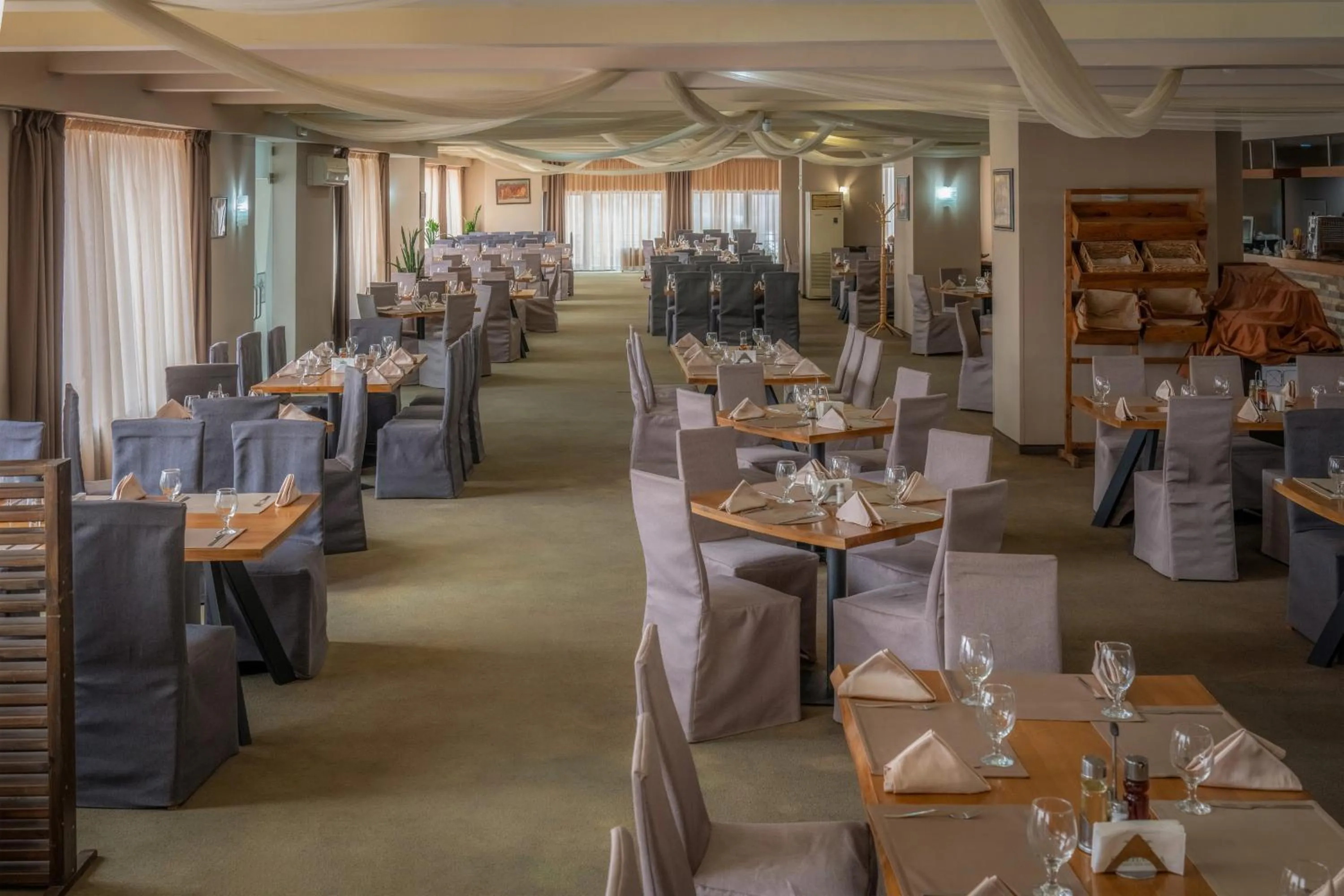 Snezhanka Hotel Pamporovo - Half Board & Swimming pool