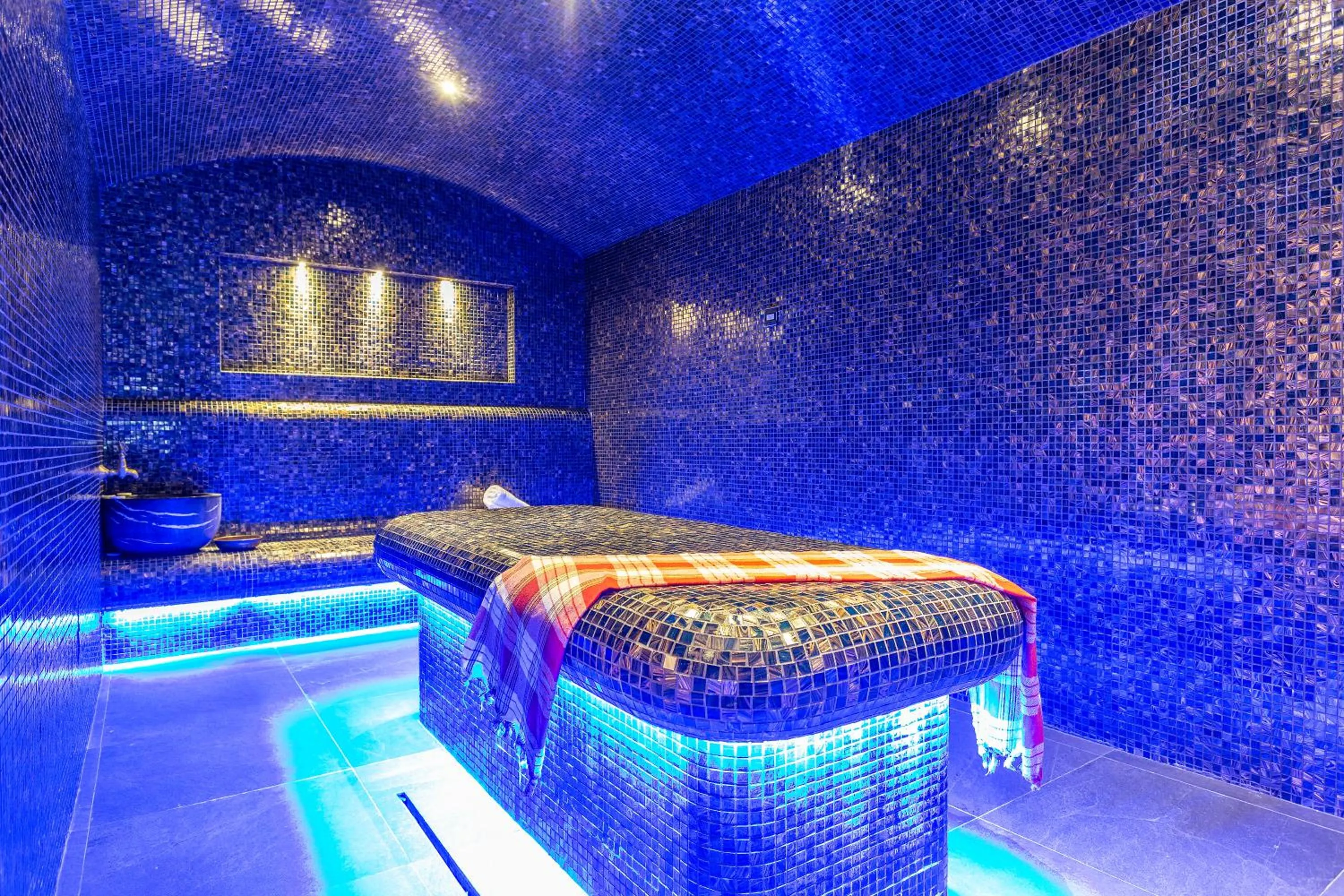 Steam room in Perelik Hotel